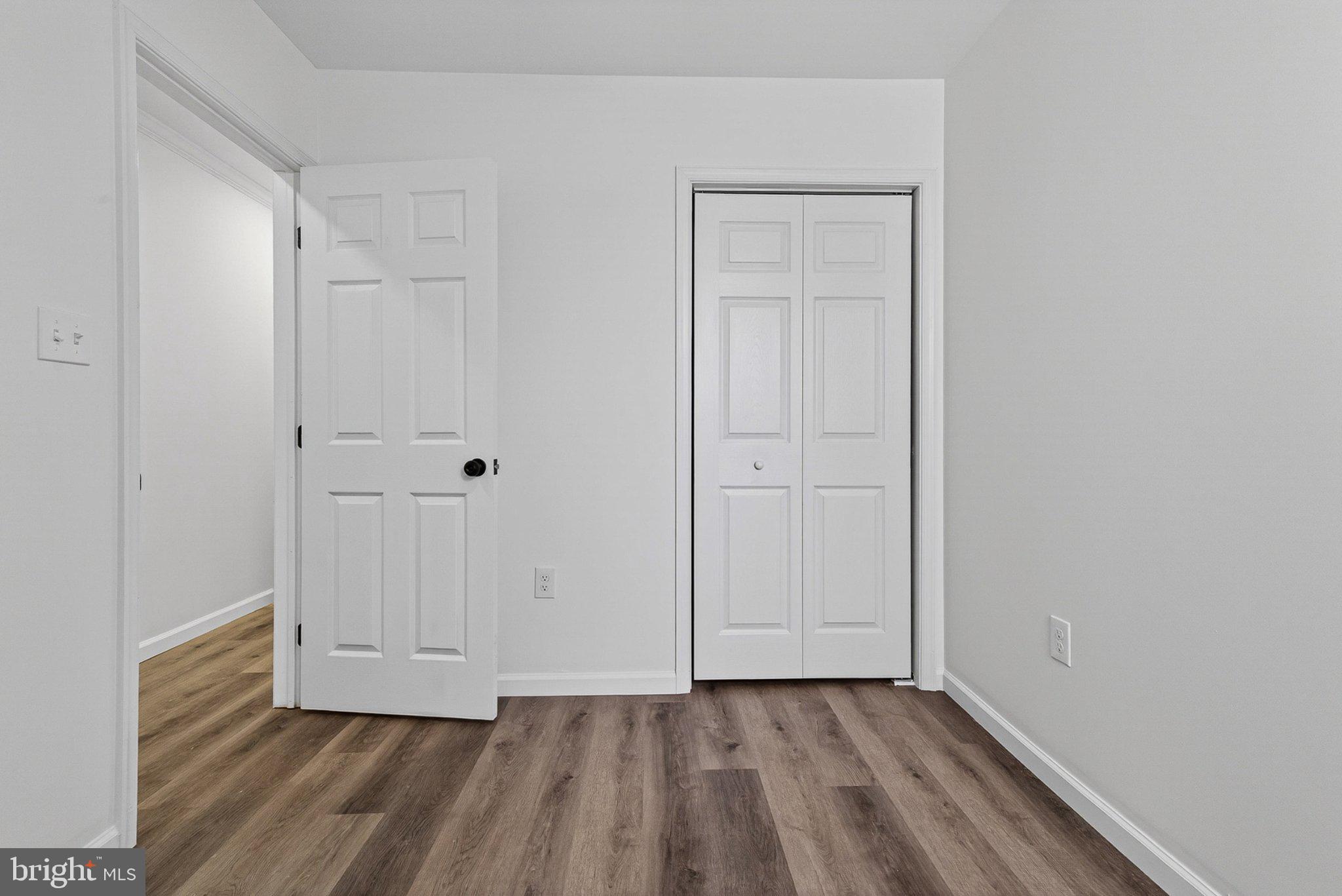 BARCLAY - Residential