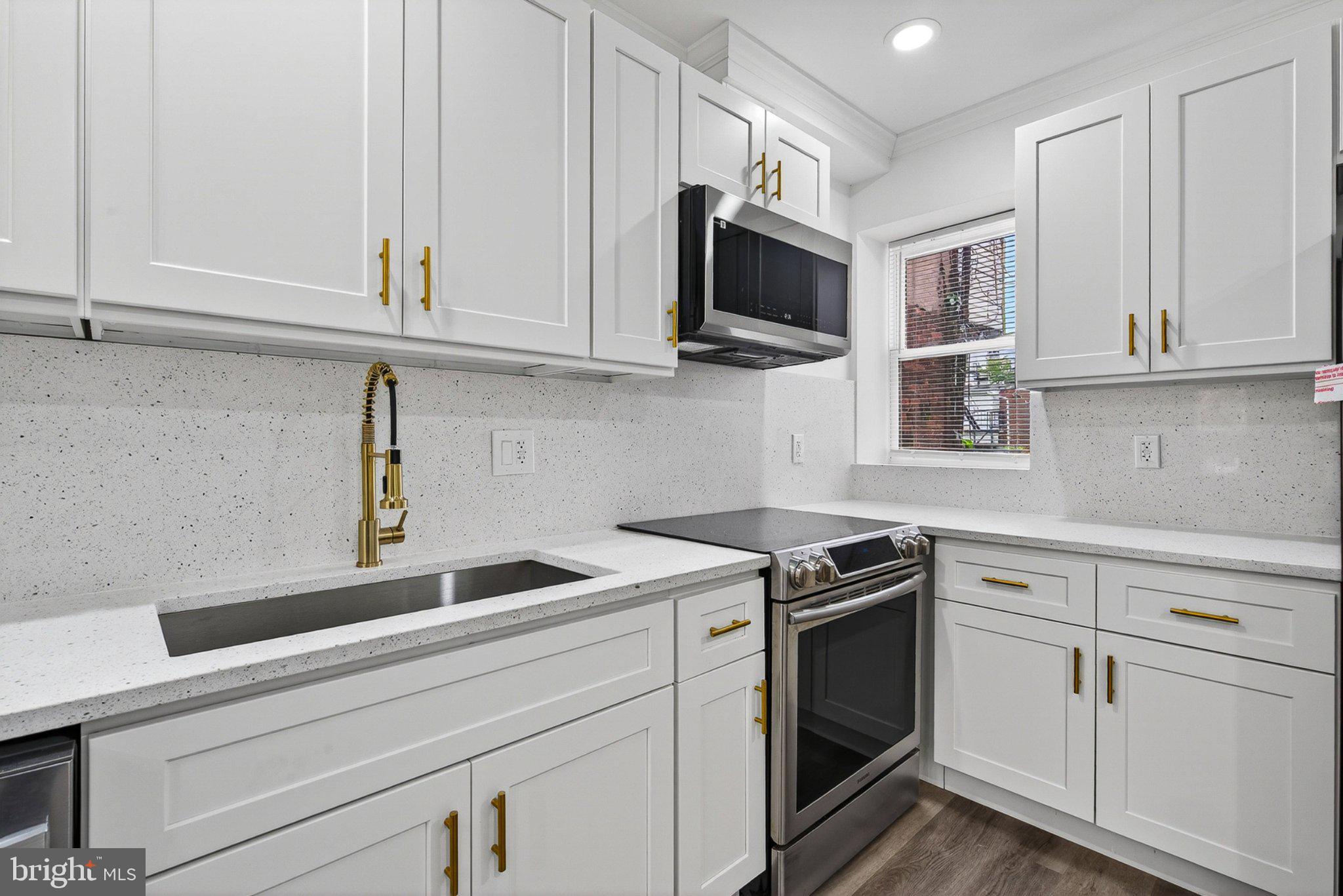 BARCLAY - Residential