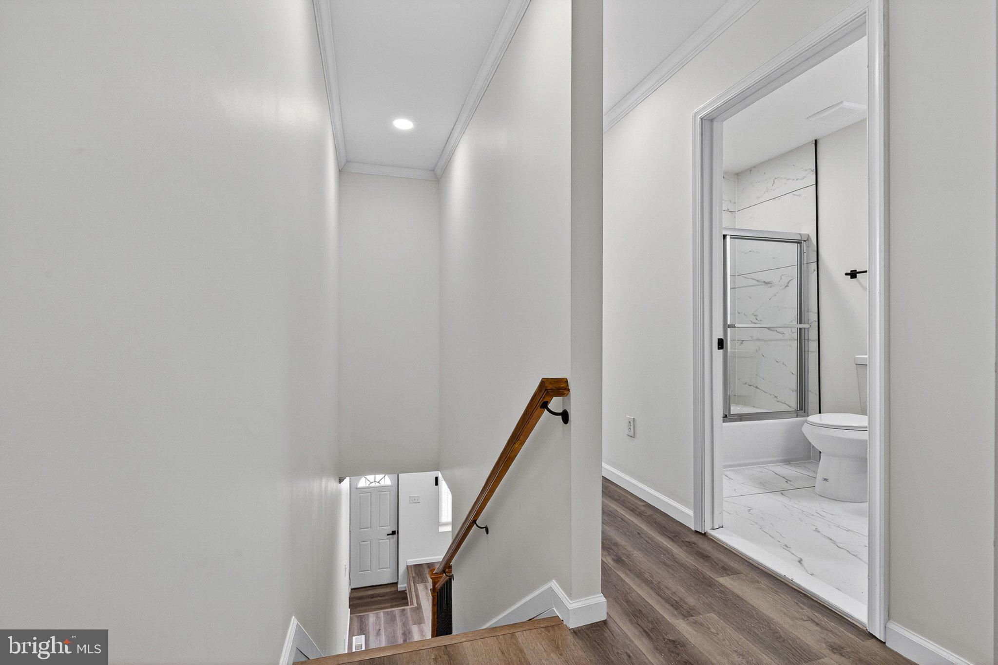 BARCLAY - Residential
