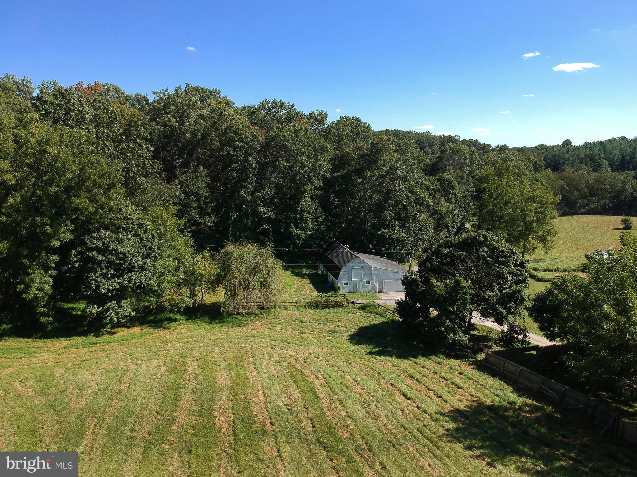 HAMPSTEAD - Residential