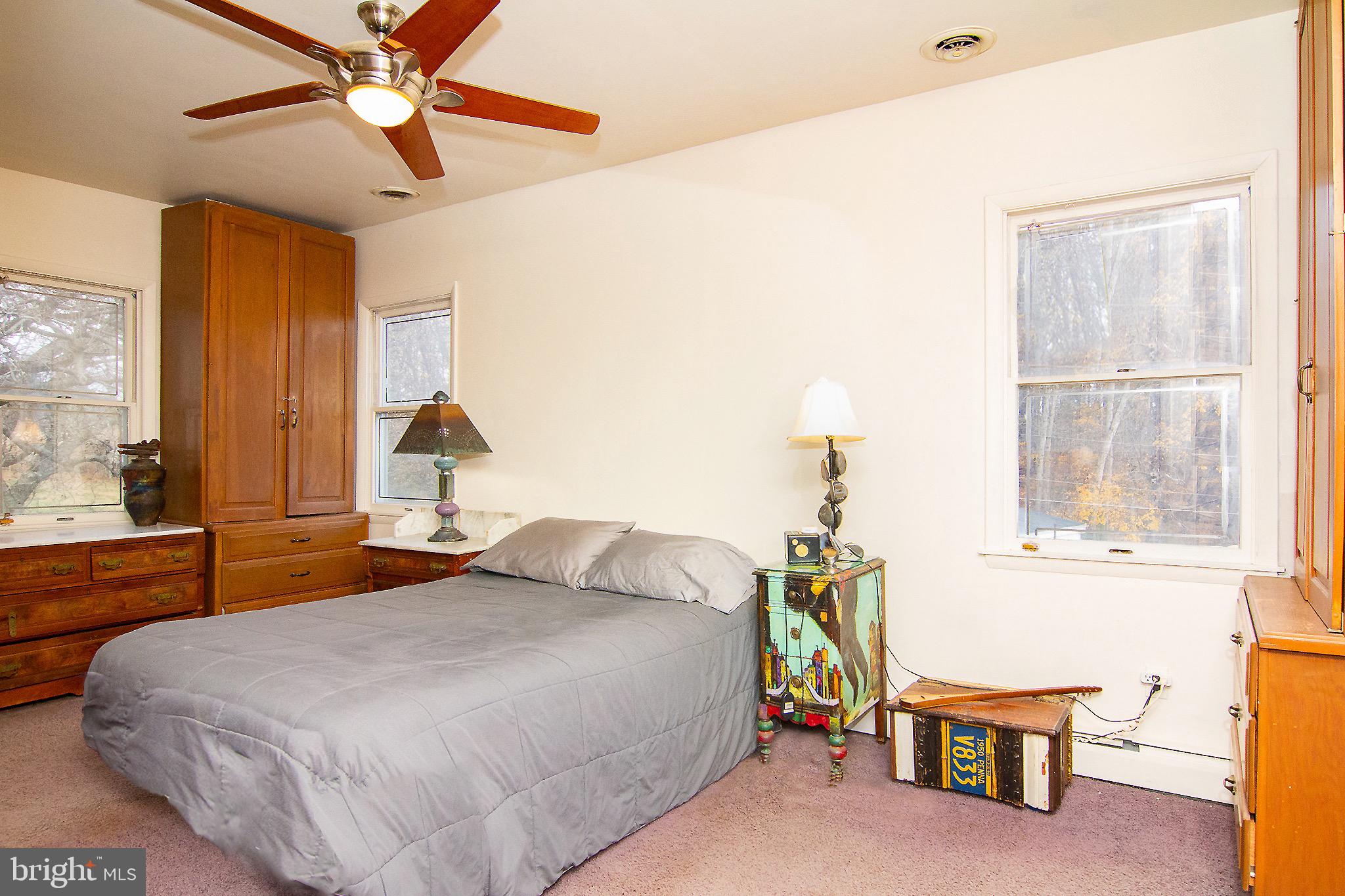 HAMPSTEAD - Residential