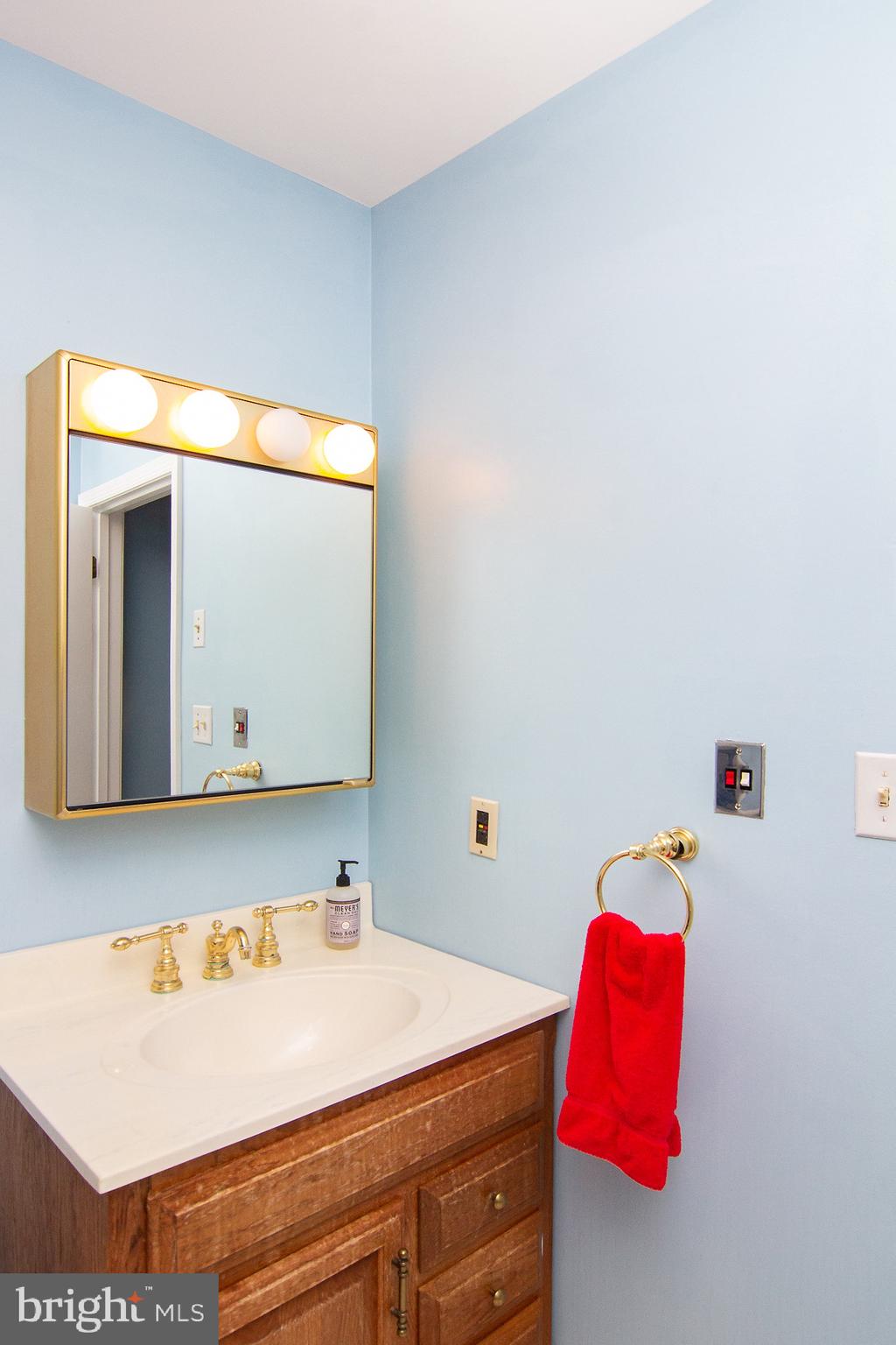 HAMPSTEAD - Residential