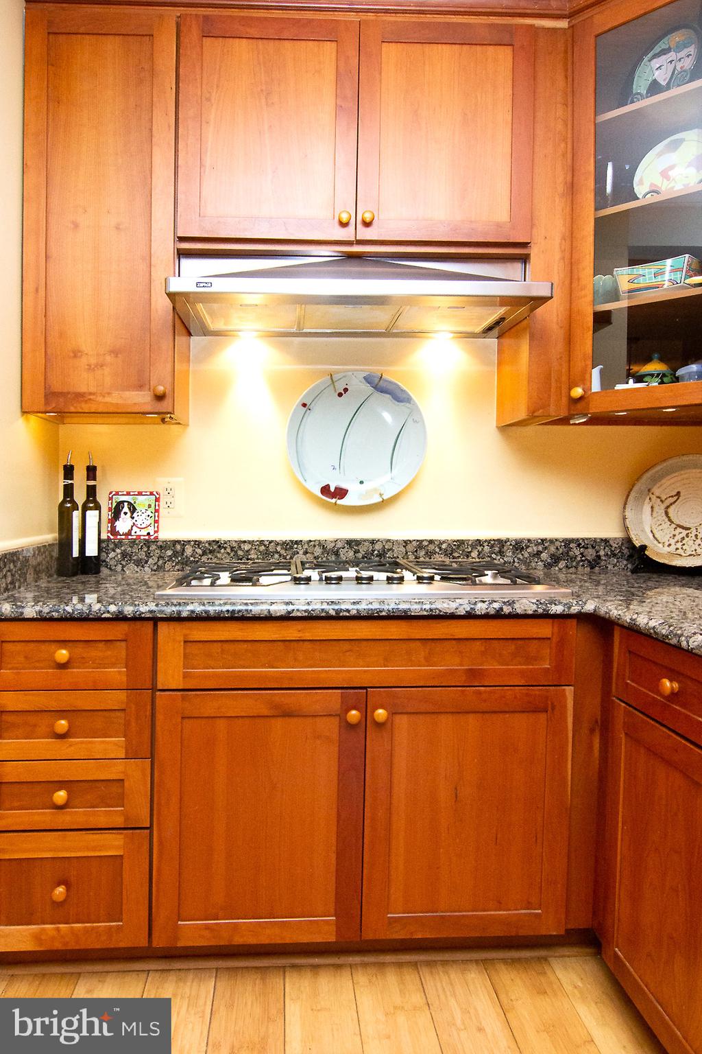 HAMPSTEAD - Residential