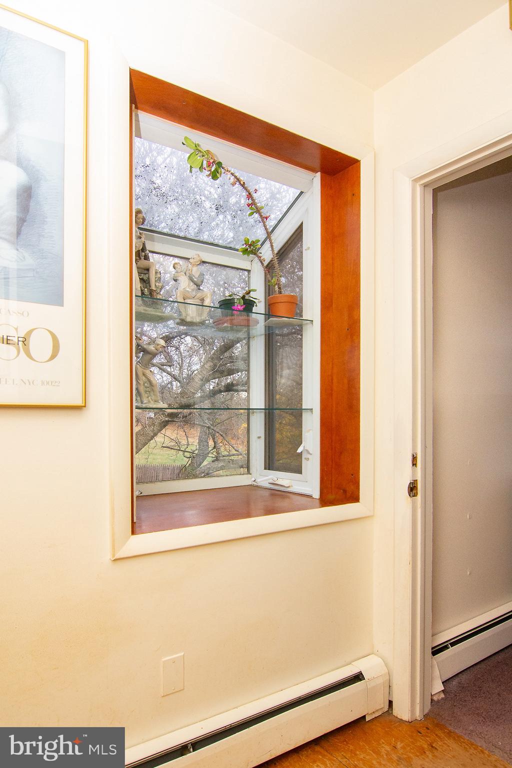 HAMPSTEAD - Residential