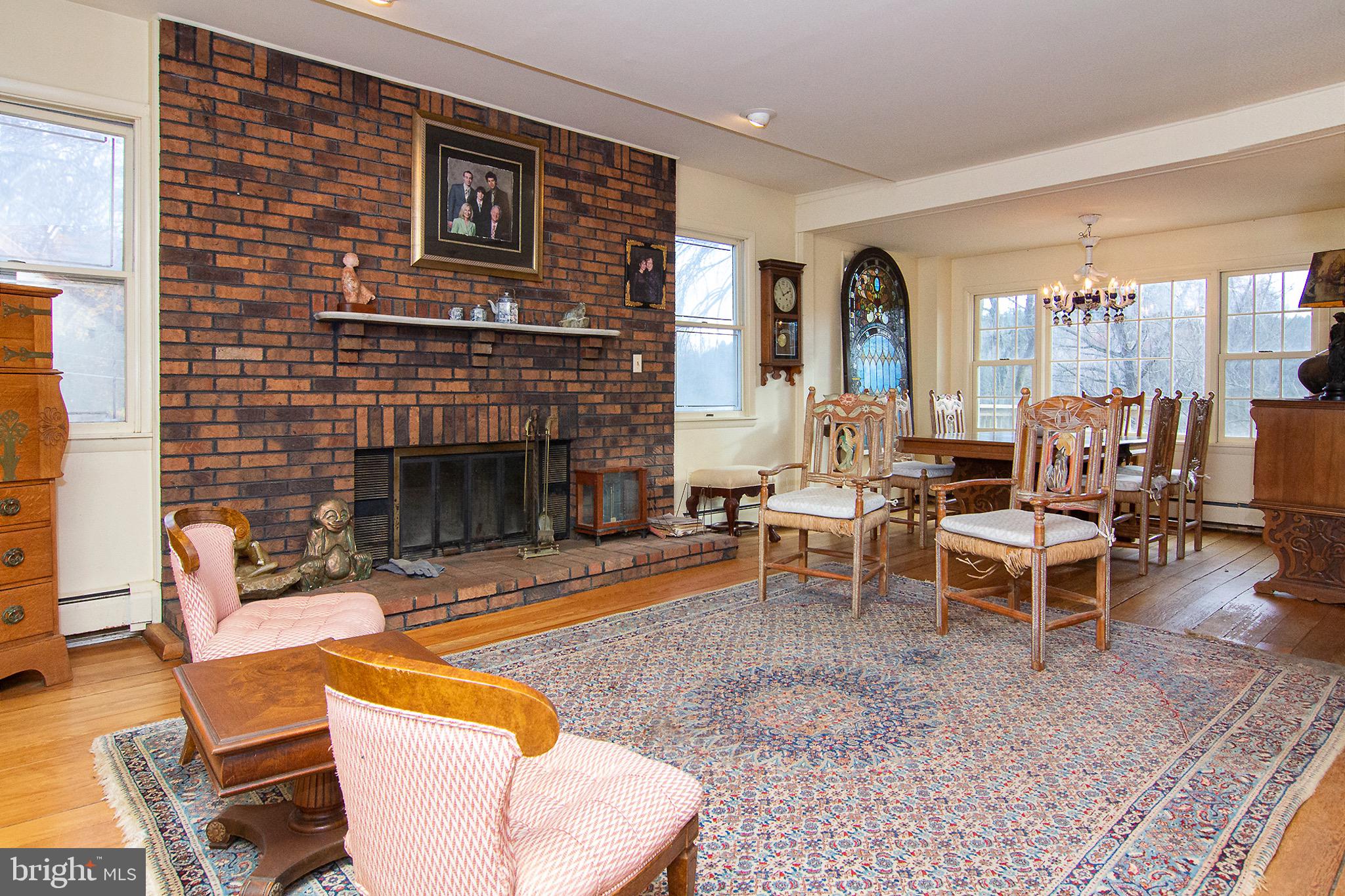 HAMPSTEAD - Residential