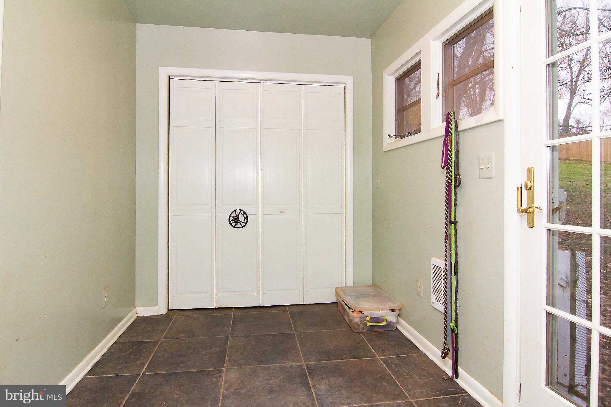 HAMPSTEAD - Residential