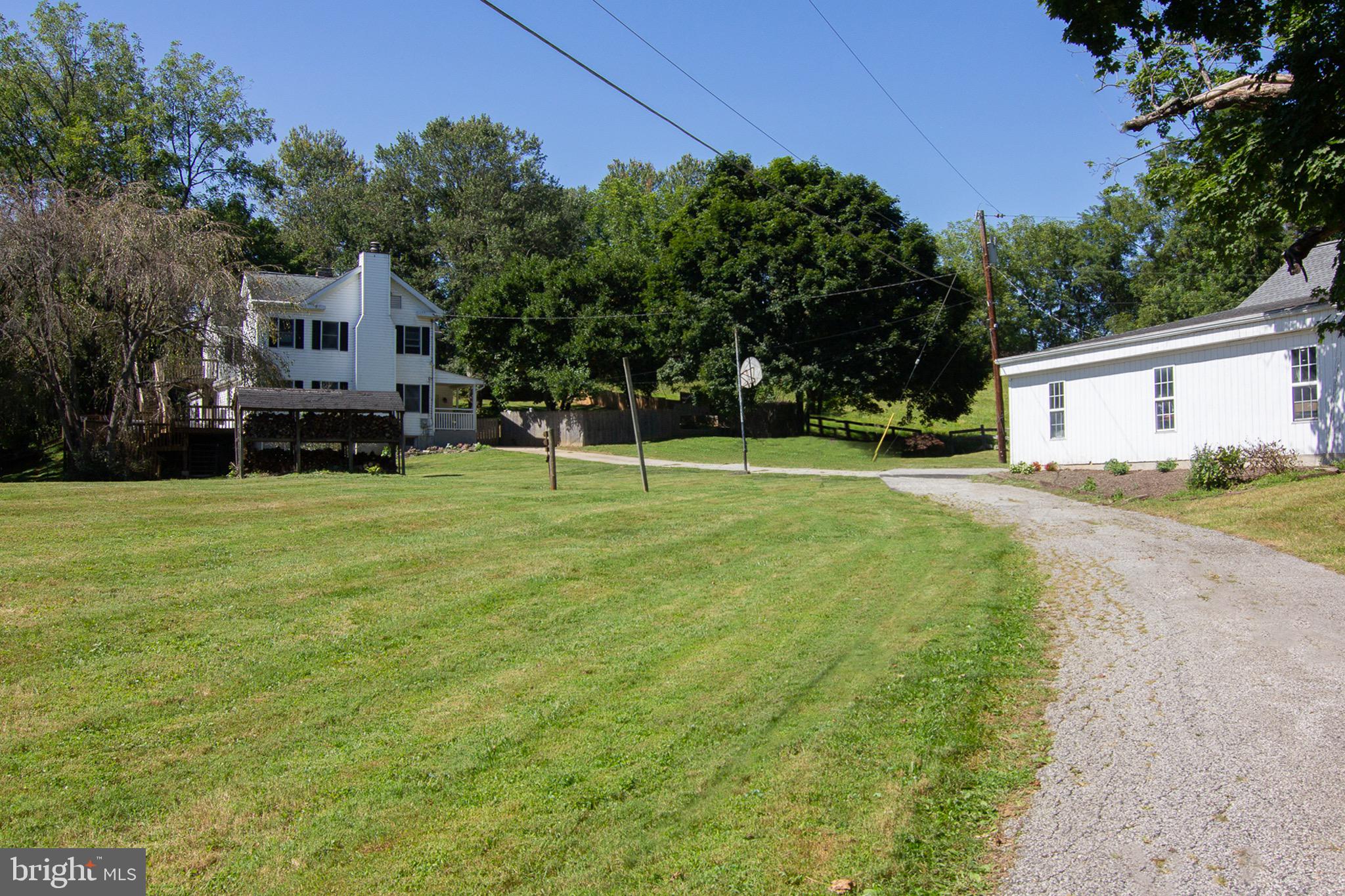 HAMPSTEAD - Residential