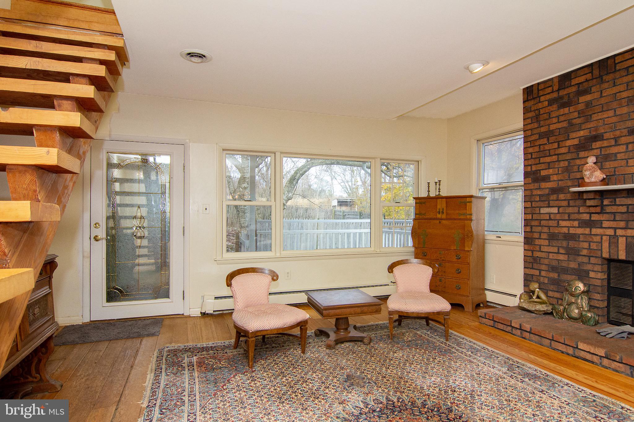 HAMPSTEAD - Residential