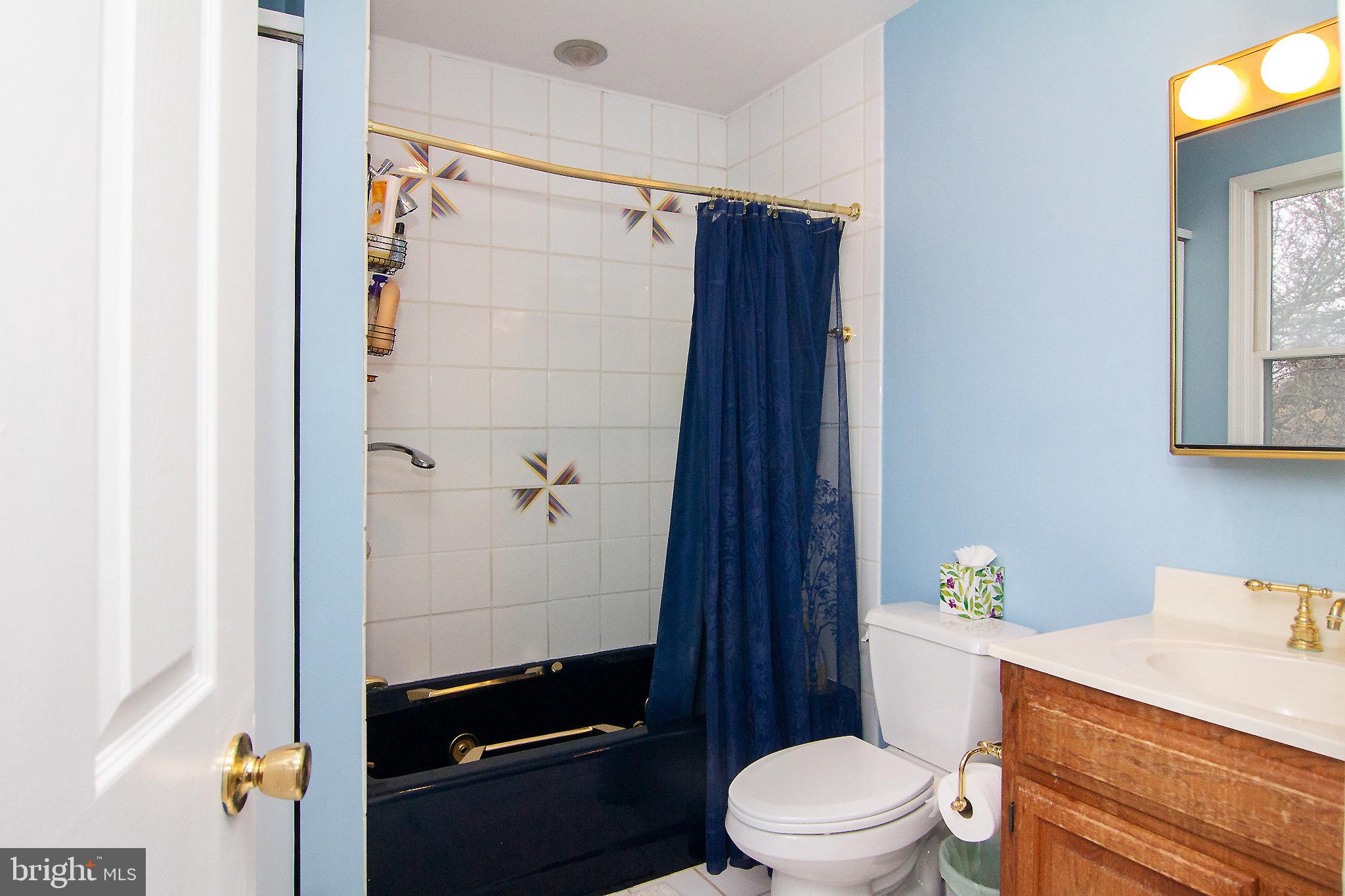 HAMPSTEAD - Residential