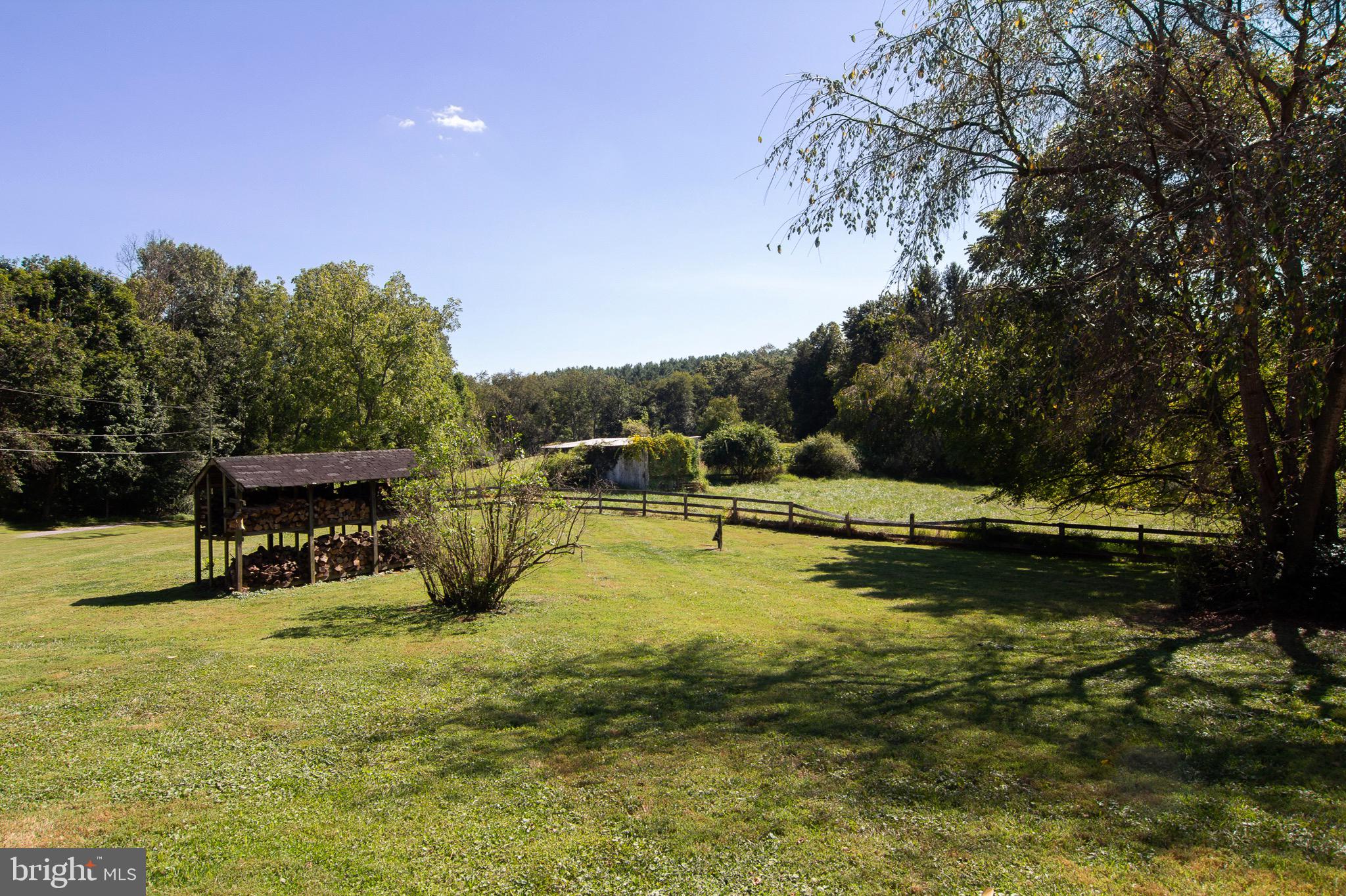 HAMPSTEAD - Residential