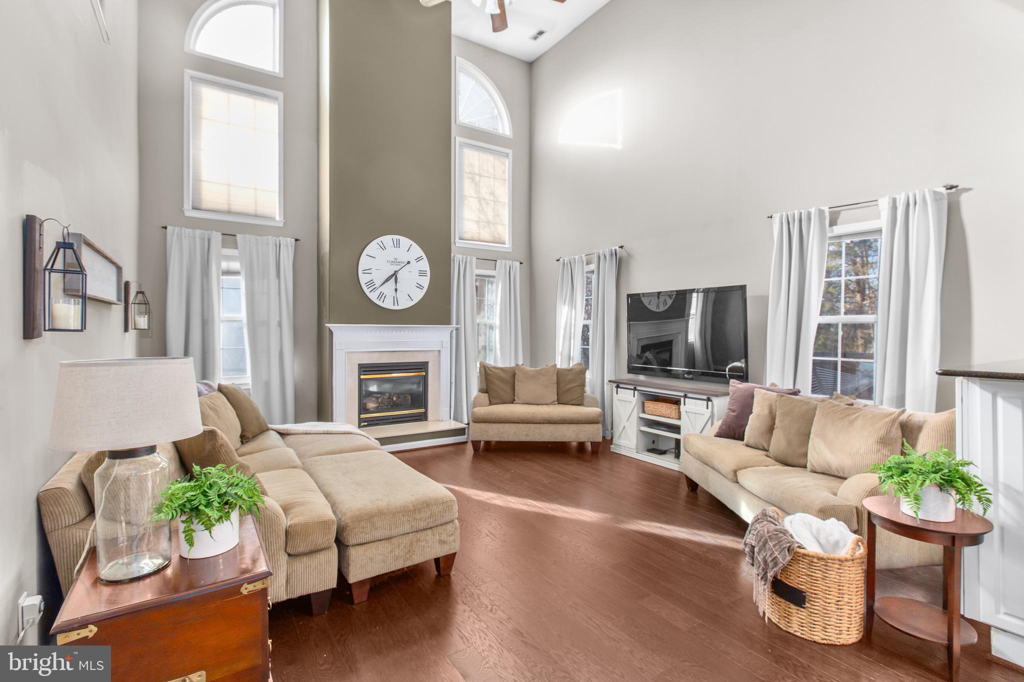 AUSTIN RIDGE - Residential