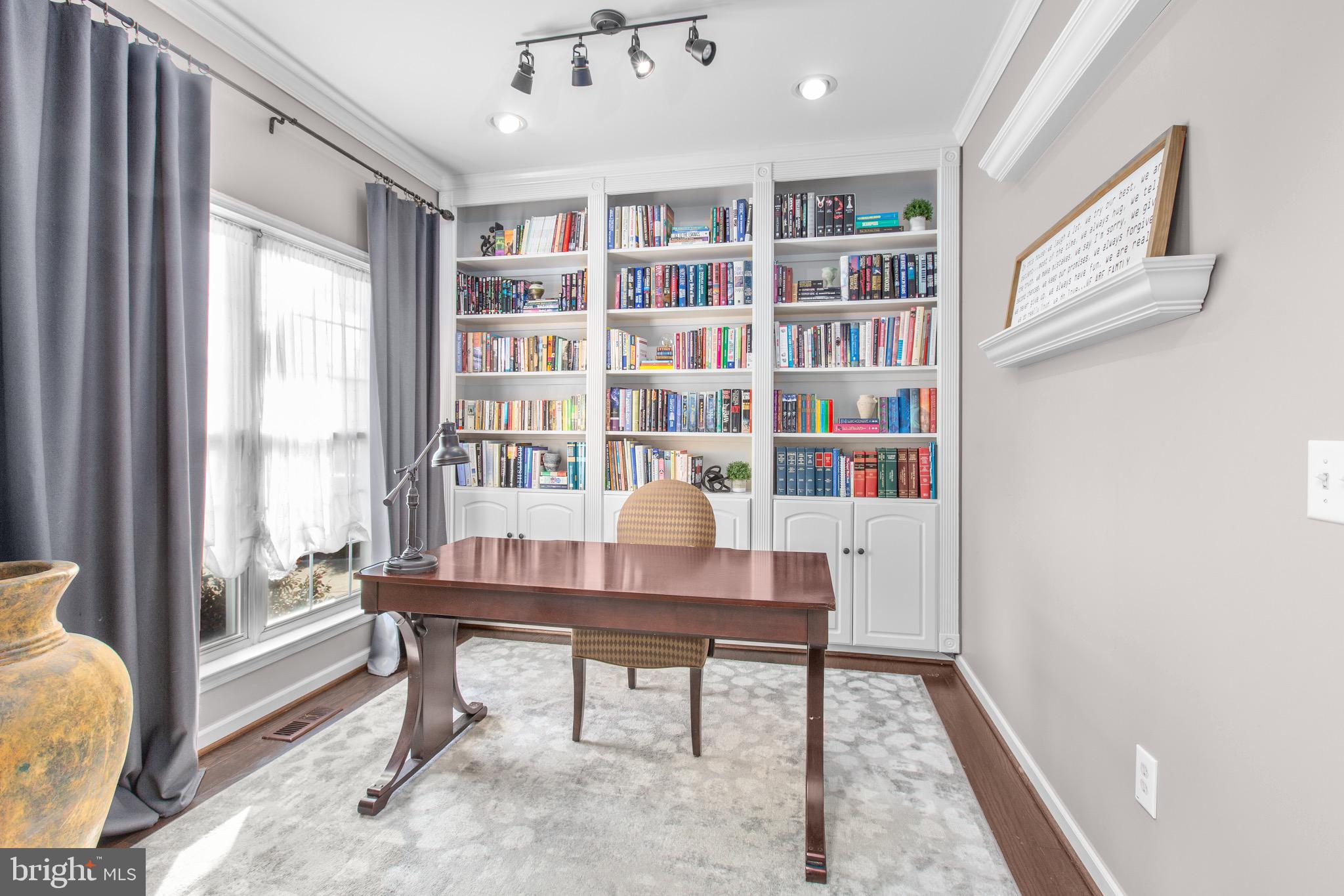 47 BRUSH EVERARD COURT