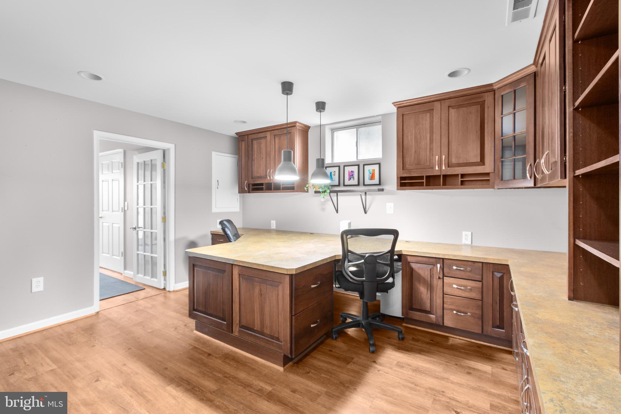 AUSTIN RIDGE - Residential