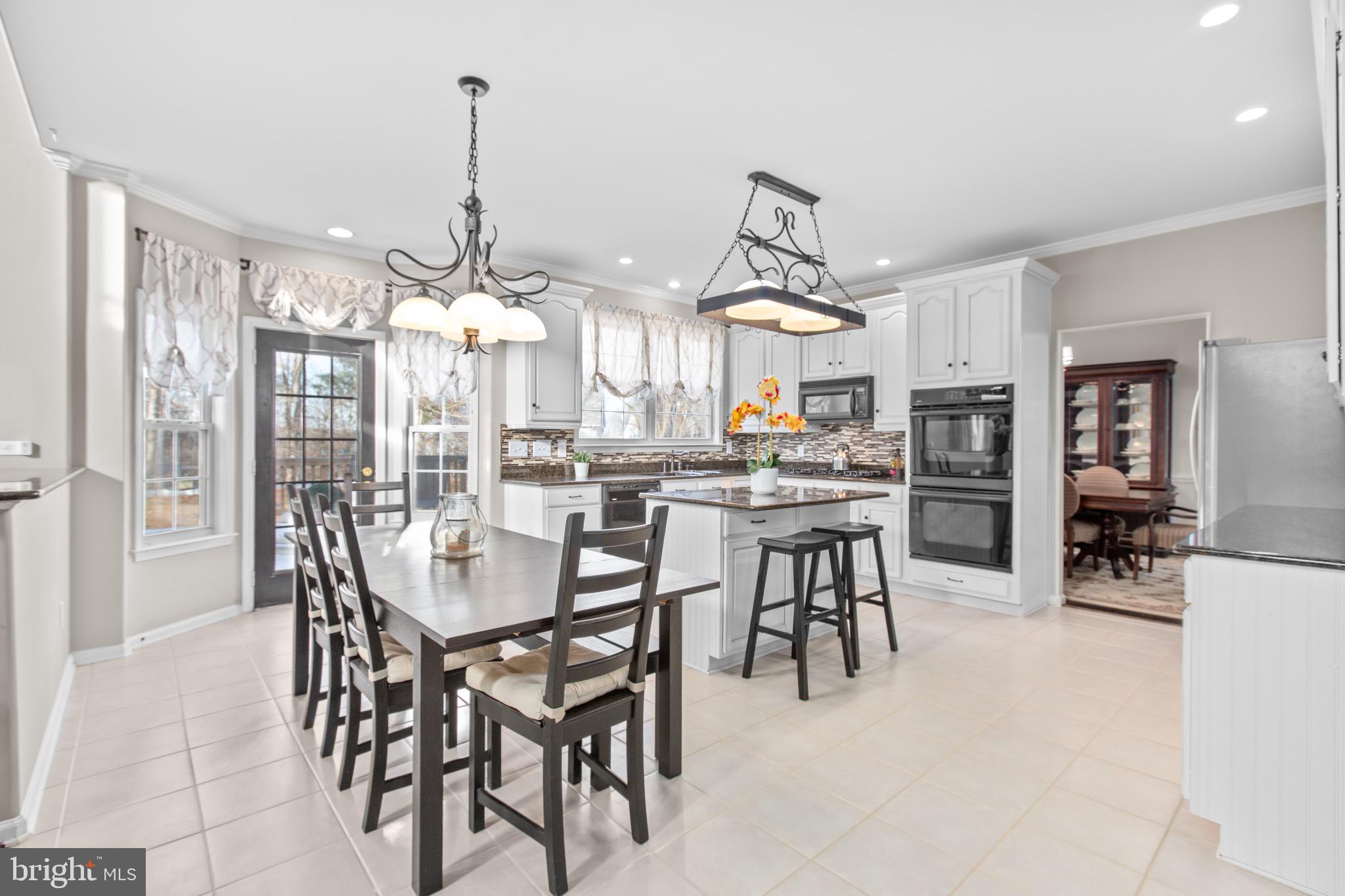 AUSTIN RIDGE - Residential