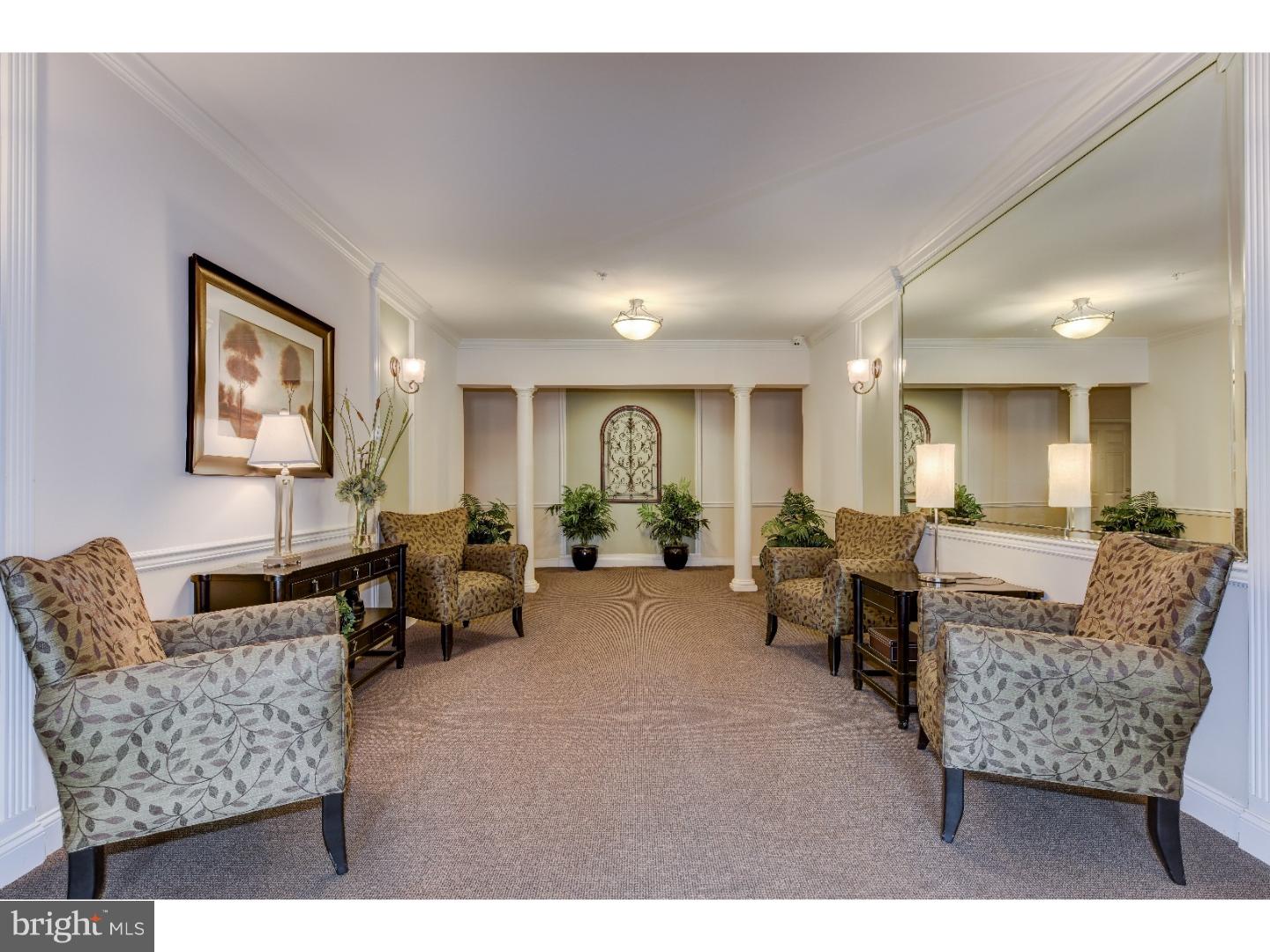 THE GRANDE AT RIVERVIEW - Residential