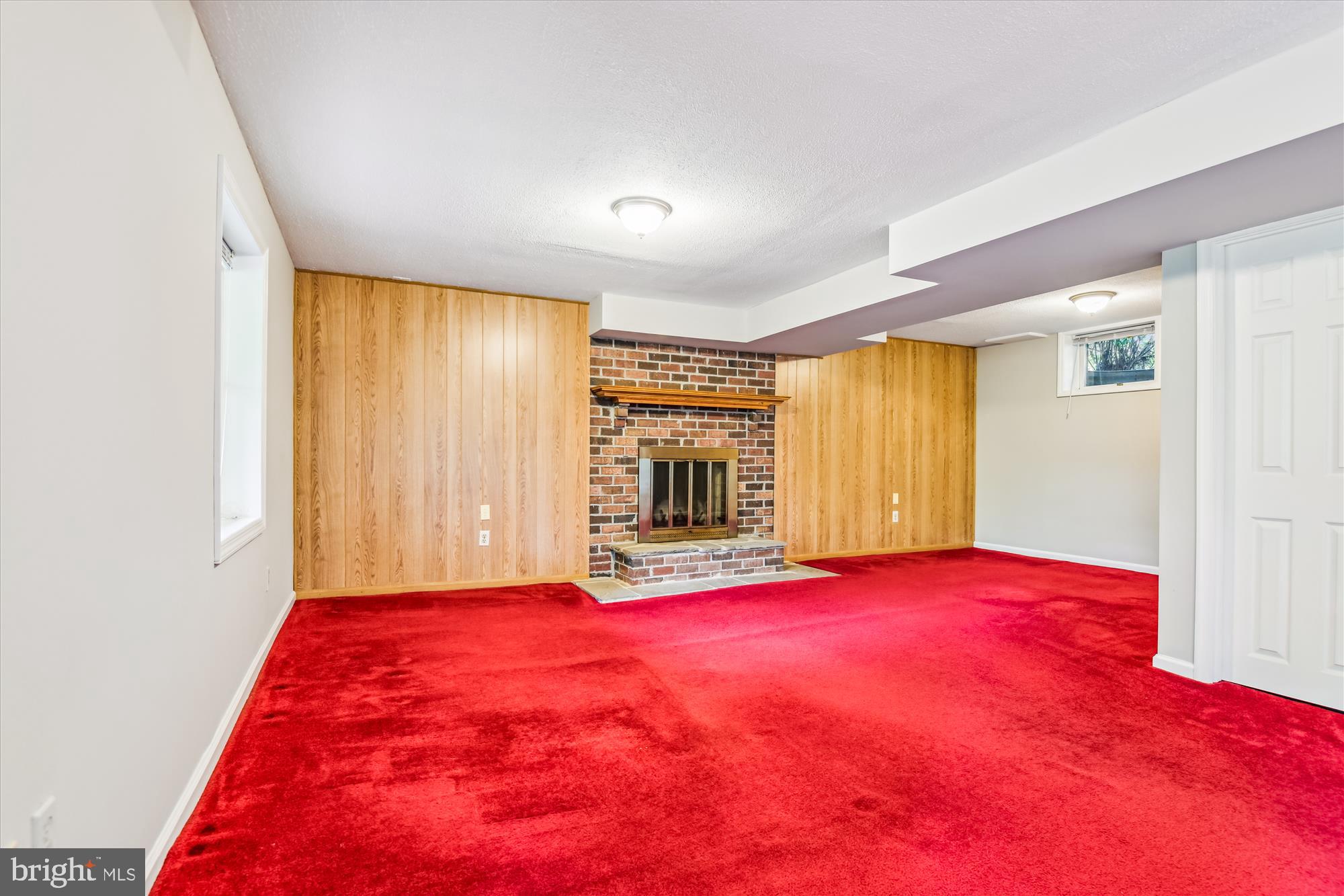 WOODRIDGE MANOR - Residential