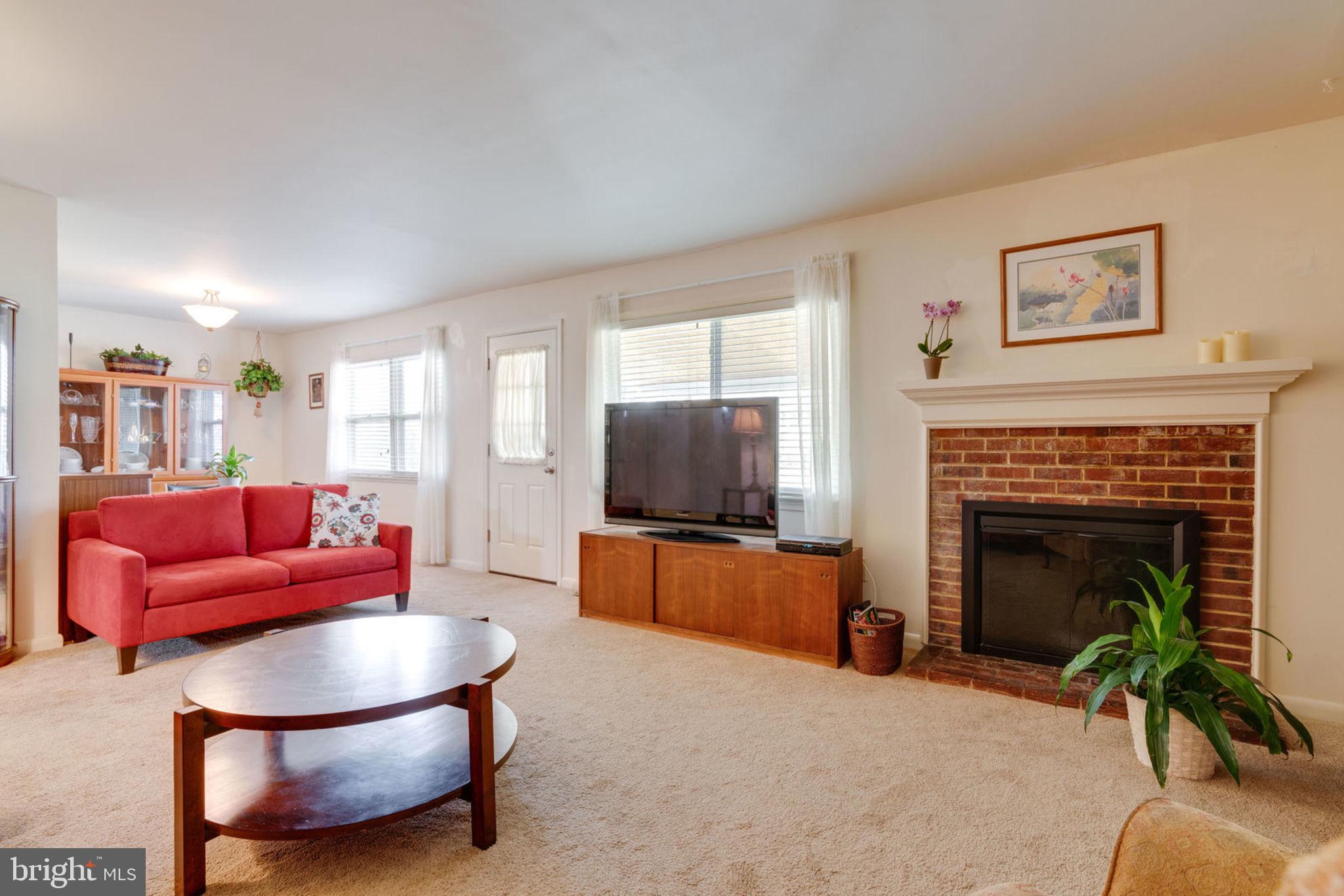 SPRINGFIELD ESTATES - Residential