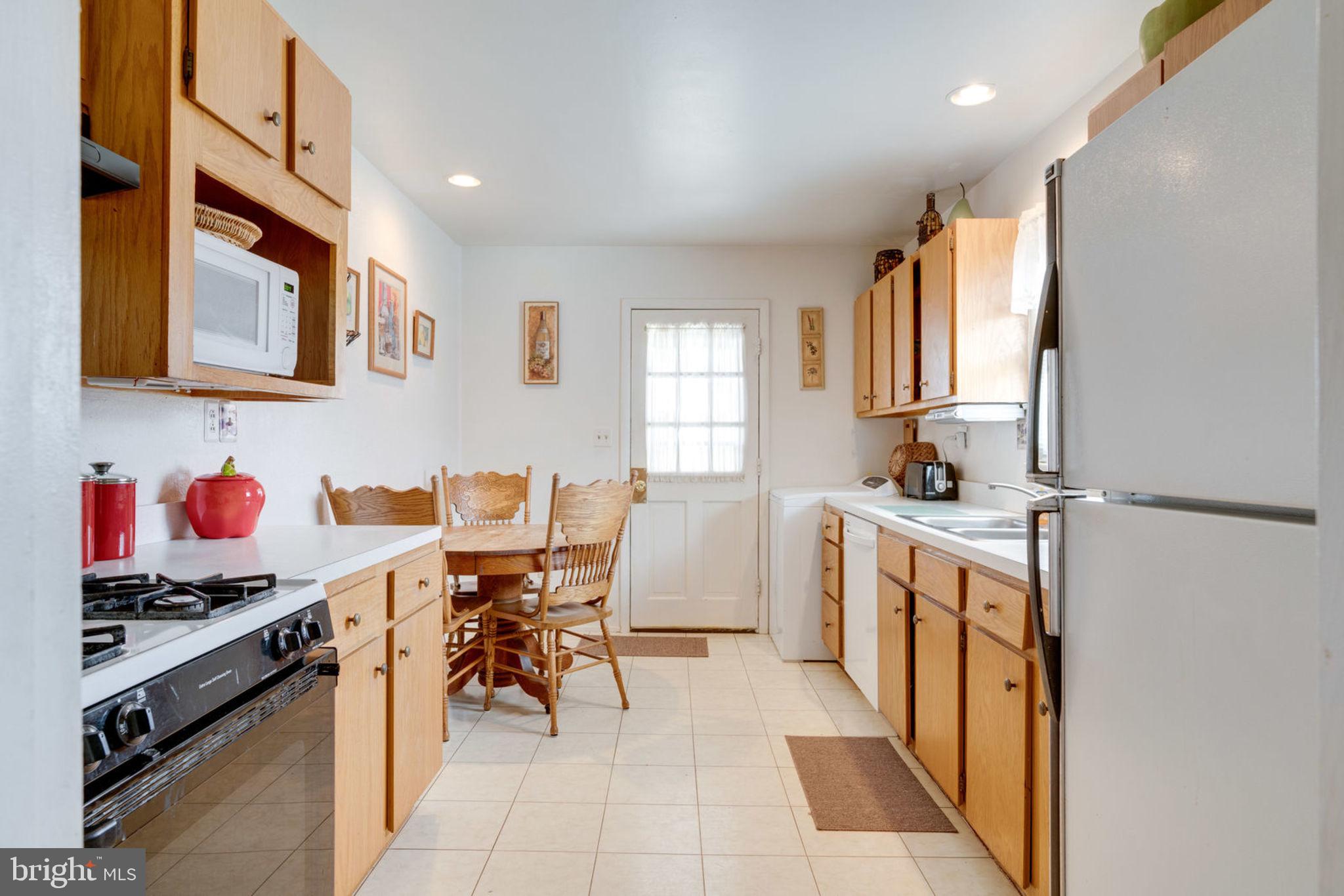 SPRINGFIELD ESTATES - Residential