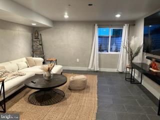 BALLANTRAE - Residential Lease