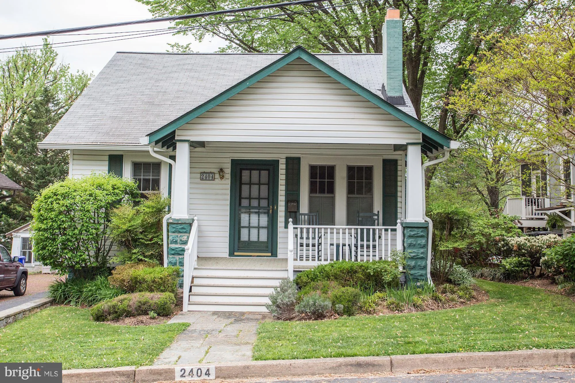 2404 Madison Street N, Arlington, VA 22205