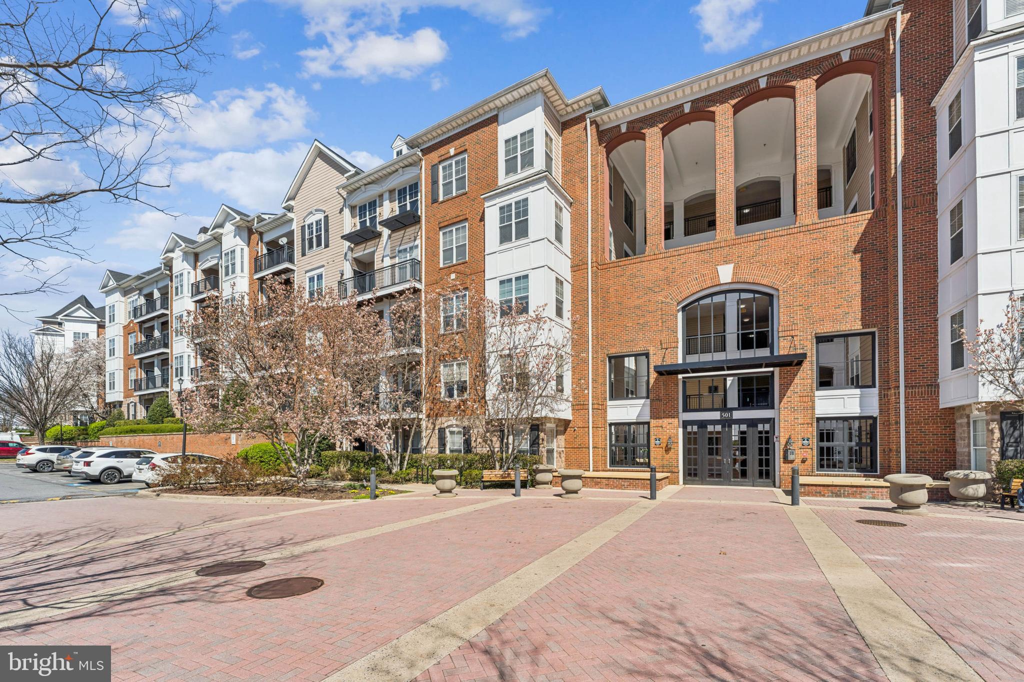 FITZ AT ROCKVILLE TOWN C - Residential