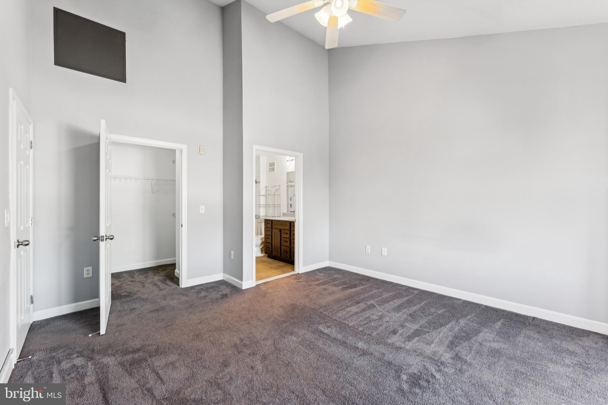 FITZ AT ROCKVILLE TOWN C - Residential