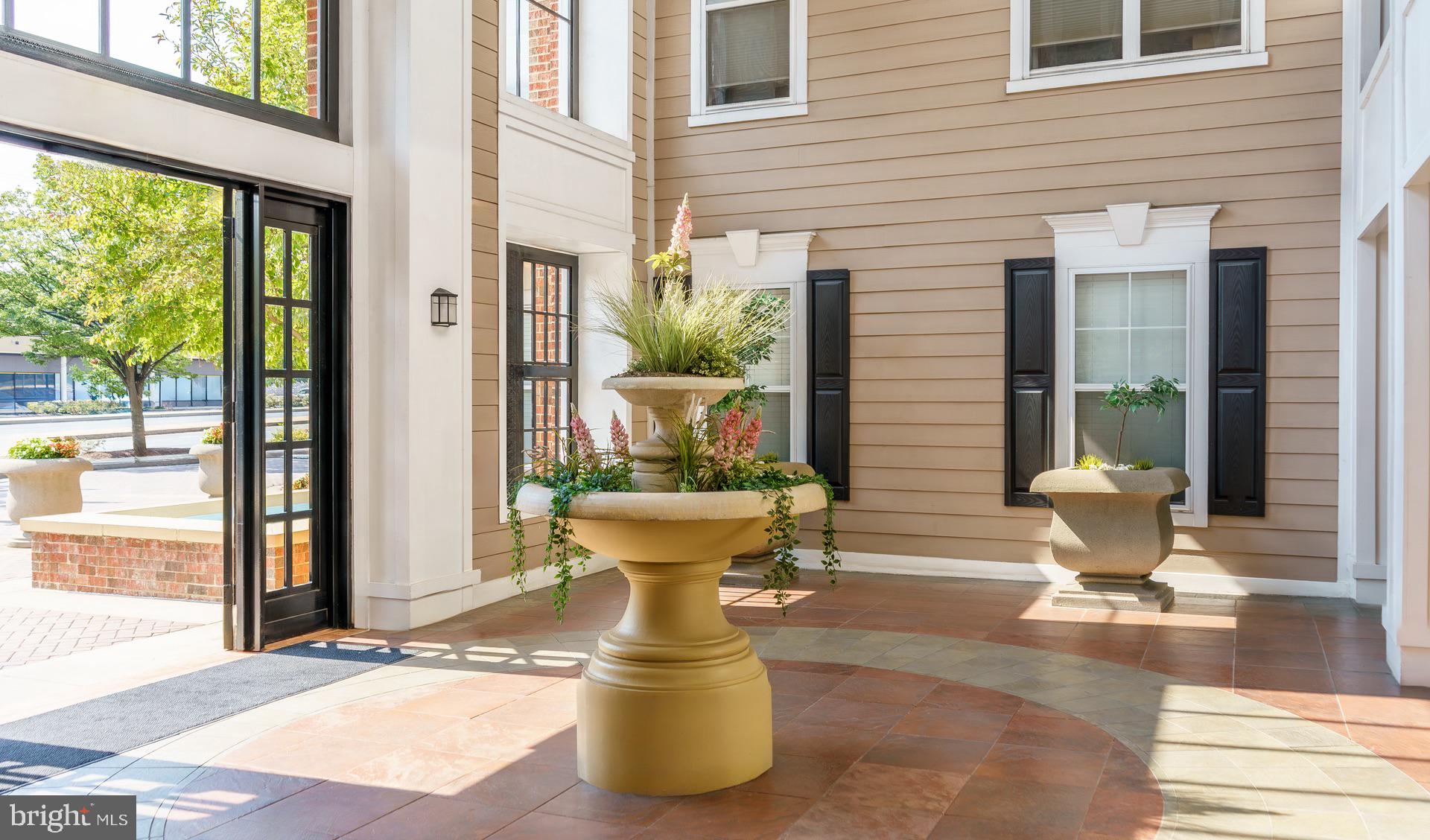 FITZ AT ROCKVILLE TOWN C - Residential