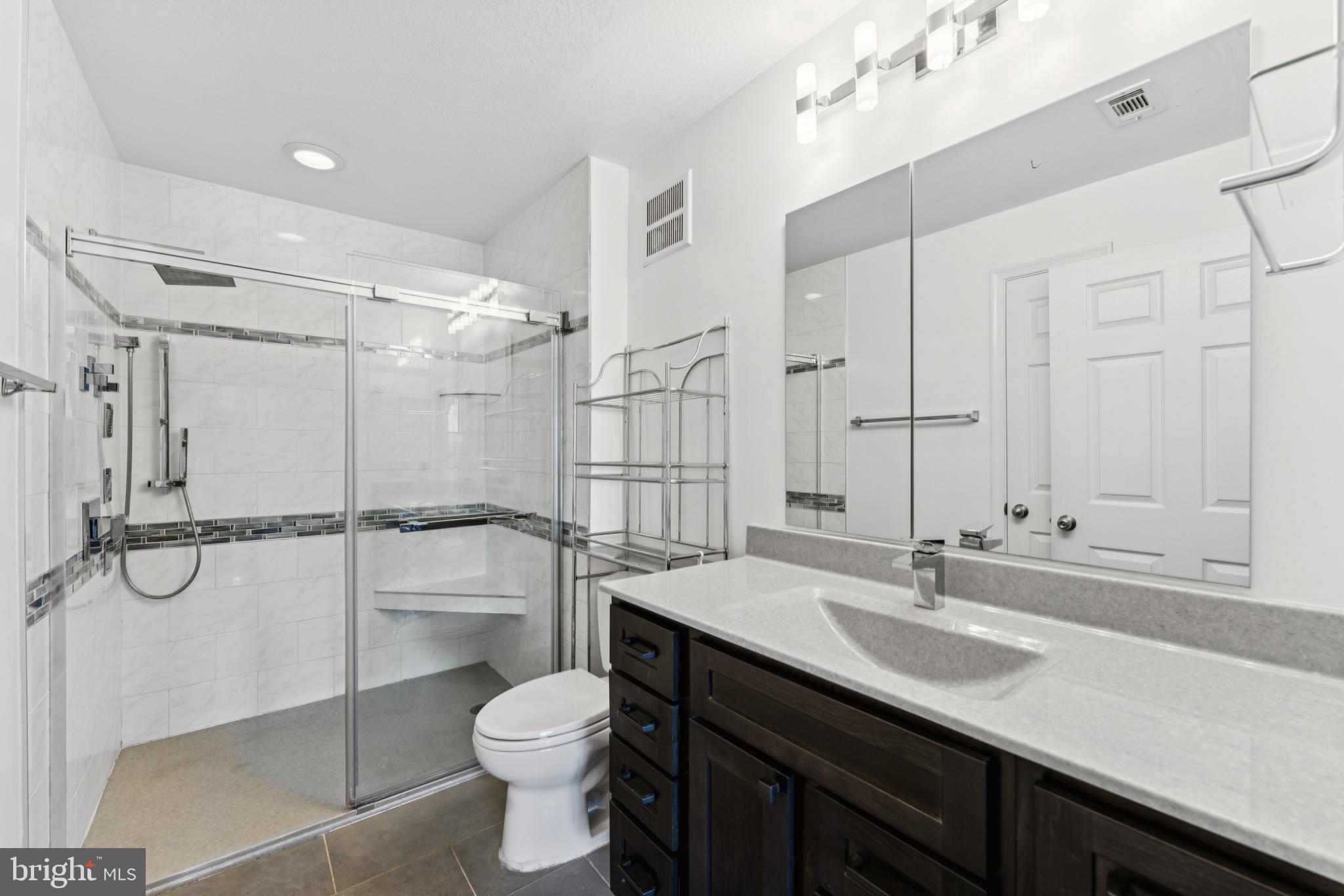 FITZ AT ROCKVILLE TOWN C - Residential