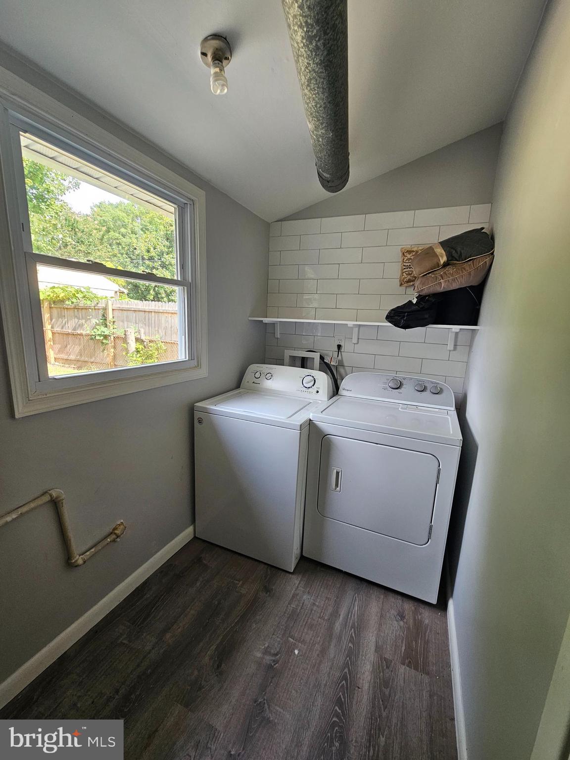 FOXHILL AT BELAIR - Residential