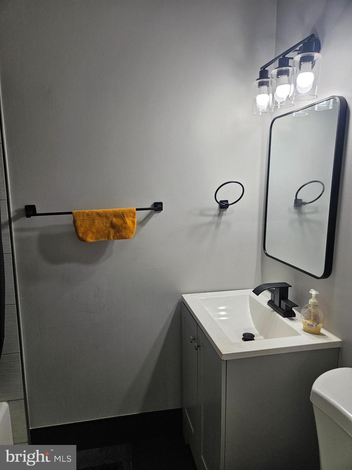 FOXHILL AT BELAIR - Residential