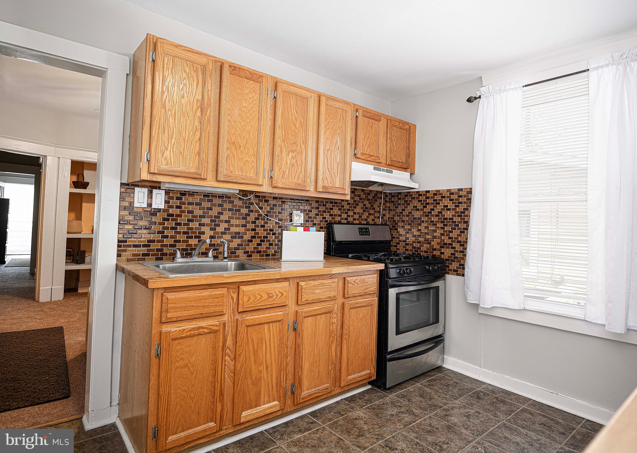 WOODHOME HEIGHTS - Residential