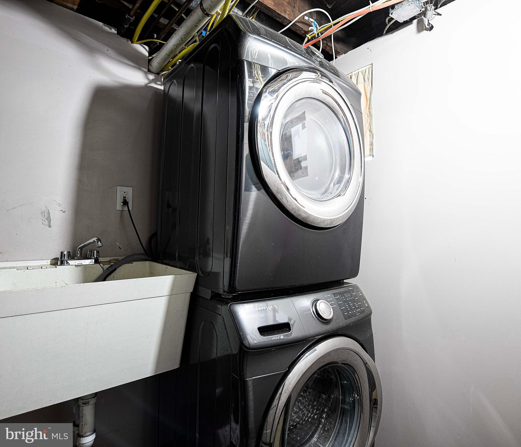 WOODHOME HEIGHTS - Residential