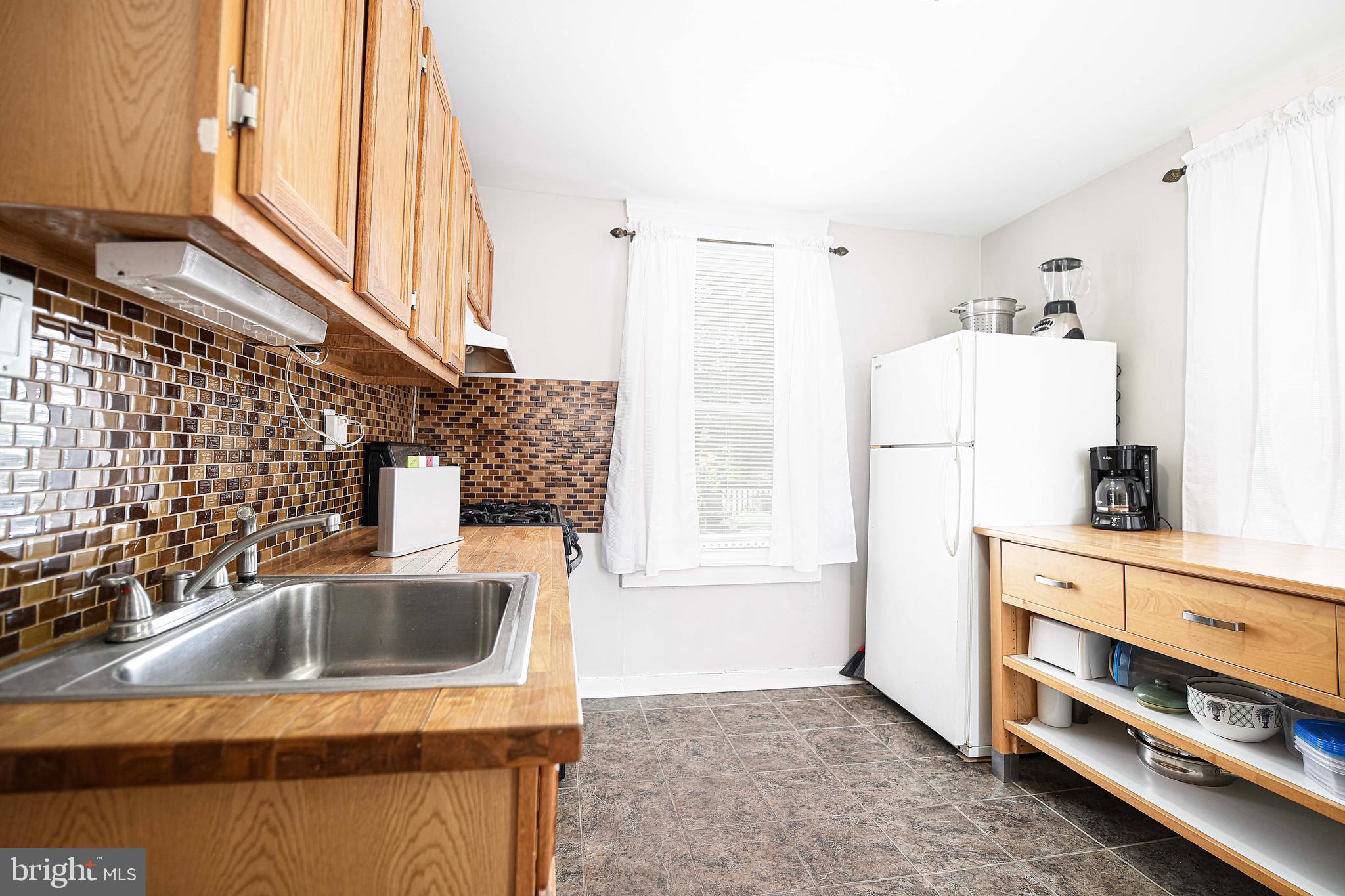 WOODHOME HEIGHTS - Residential