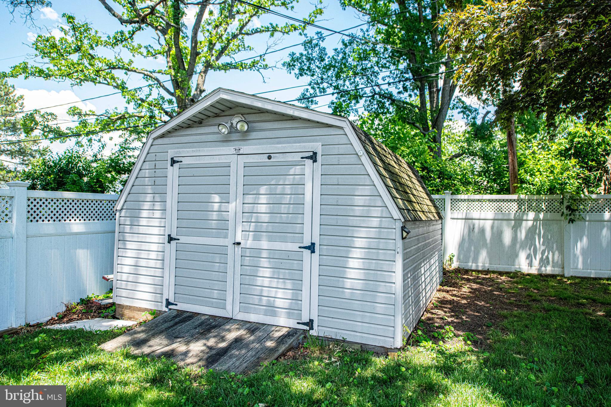 WOODHOME HEIGHTS - Residential