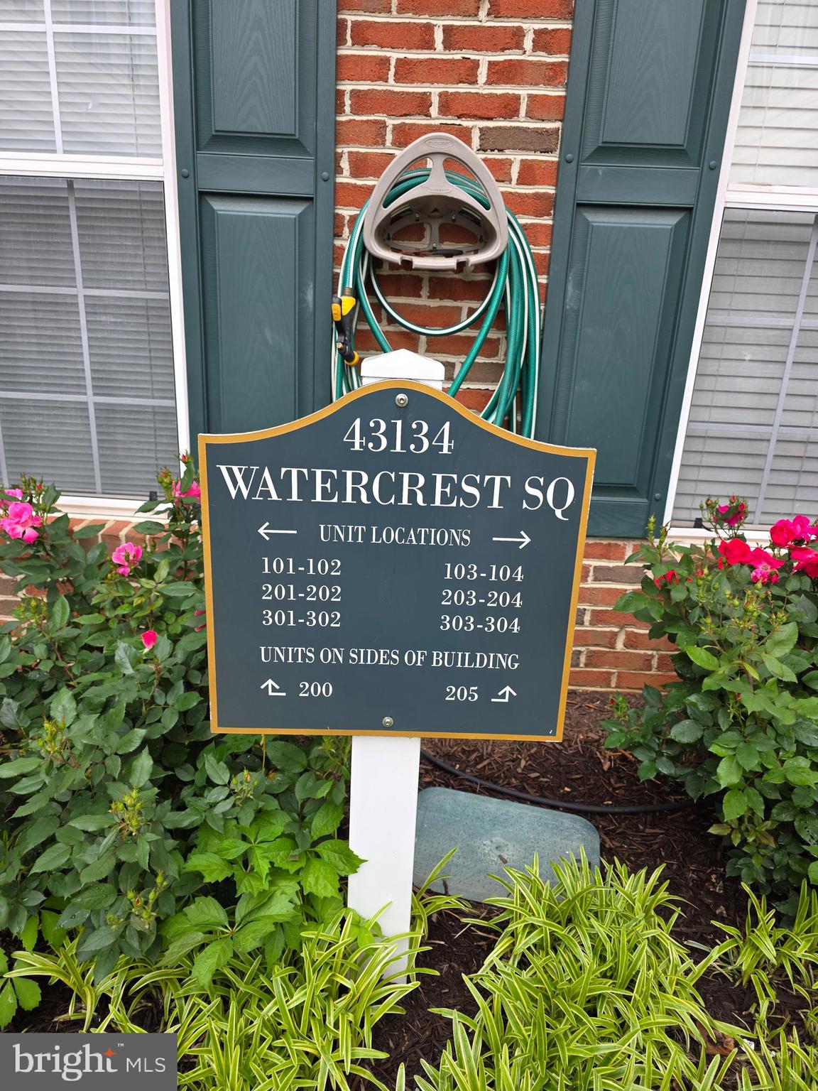 LAKESIDE AT SOUTH RIDING - Residential Lease