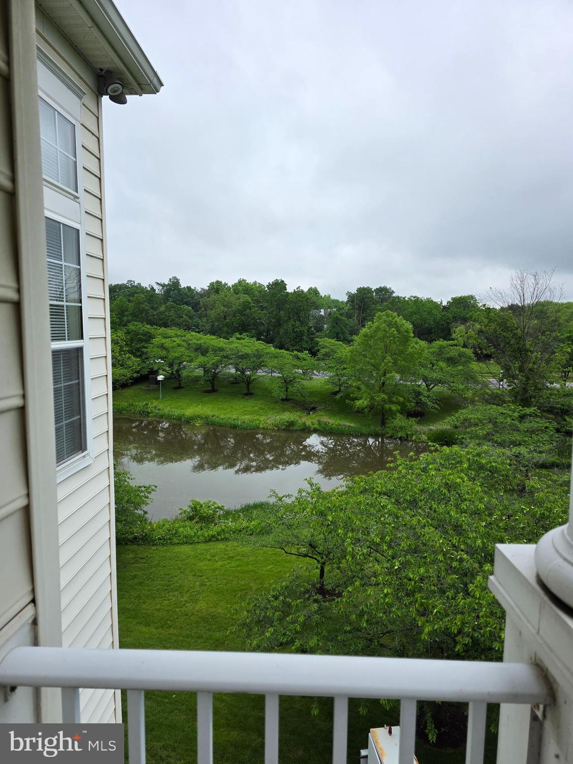 LAKESIDE AT SOUTH RIDING - Residential Lease