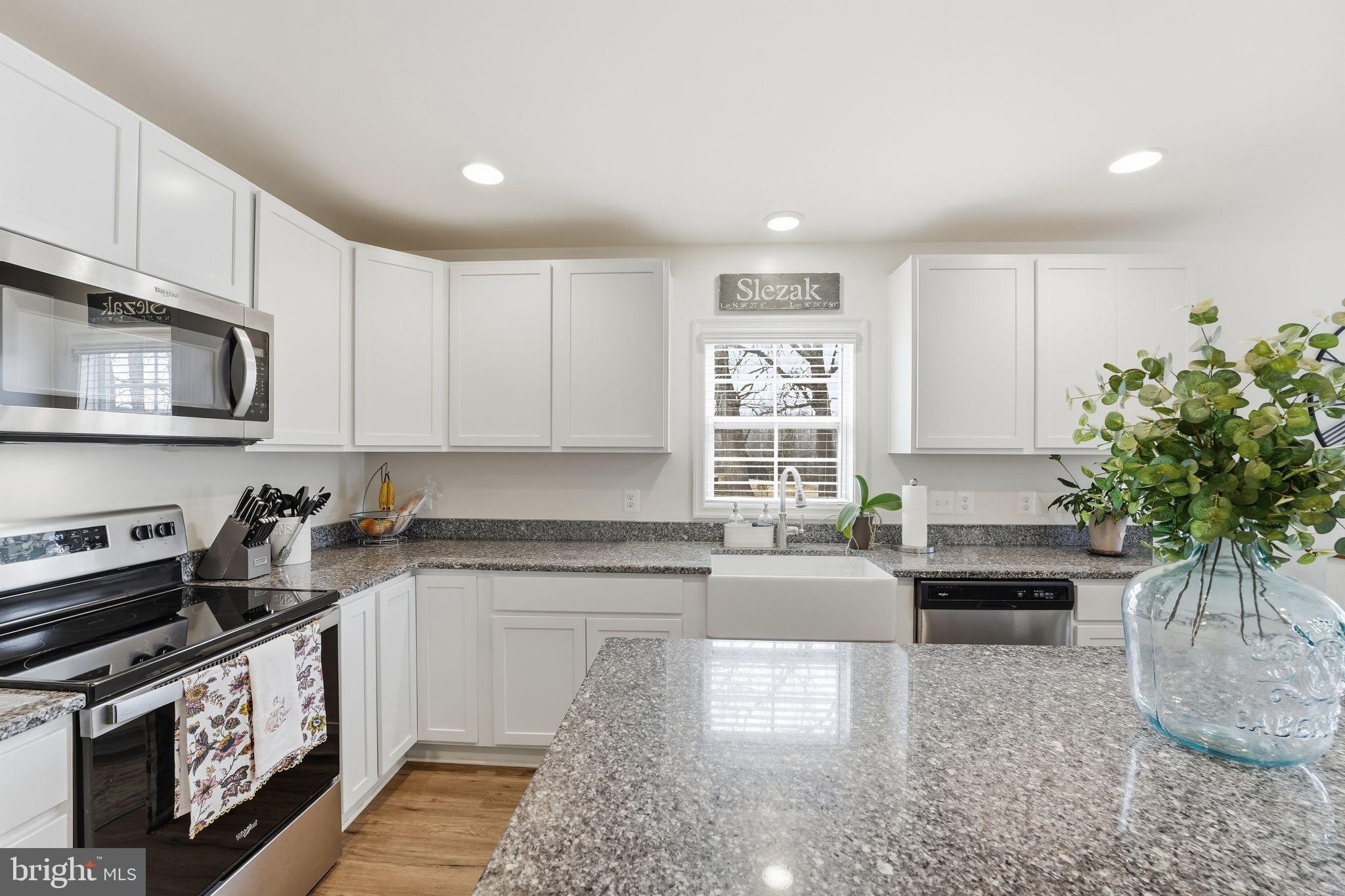 DOVE HILL ESTATES - Residential