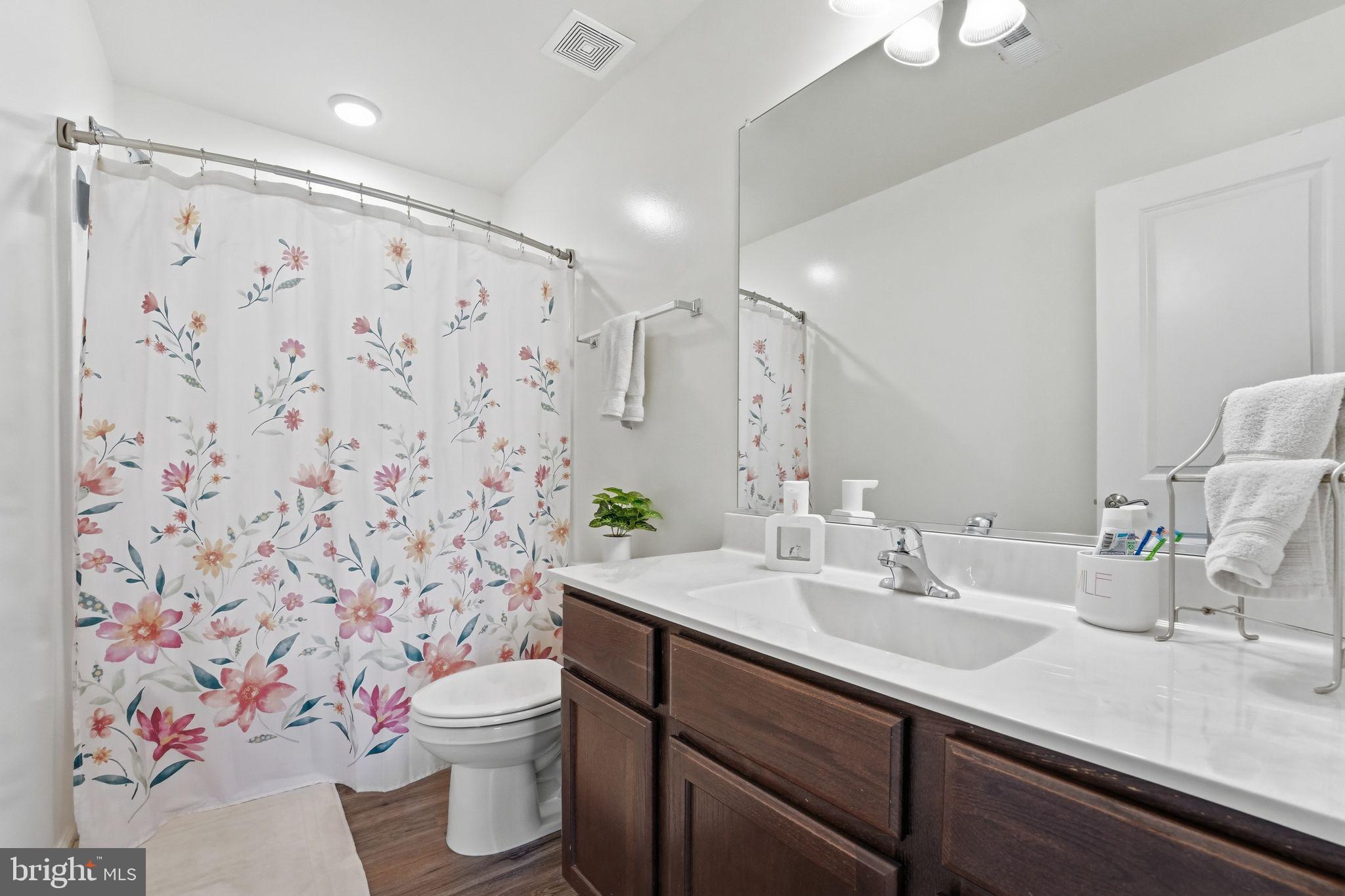 DOVE HILL ESTATES - Residential