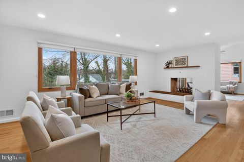 6104 ROBINWOOD ROAD BETHESDA MD 20817