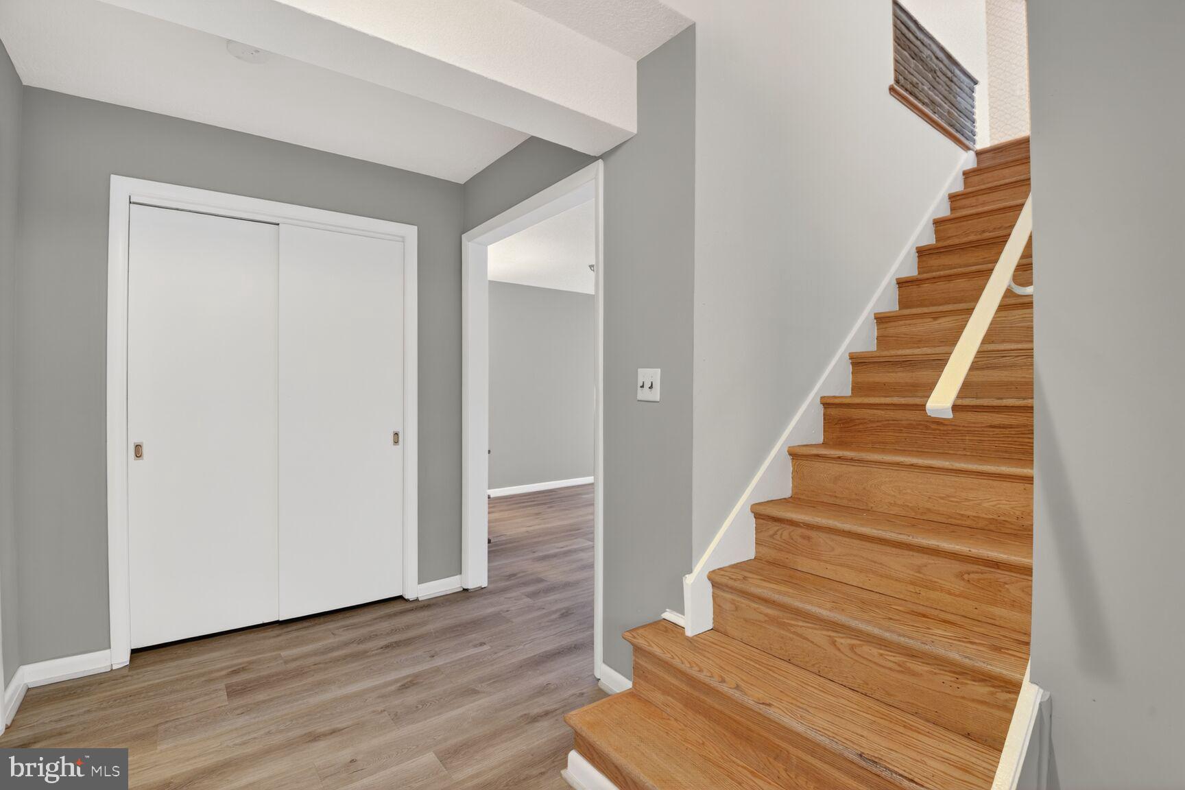 KENWOOD PARK - Residential