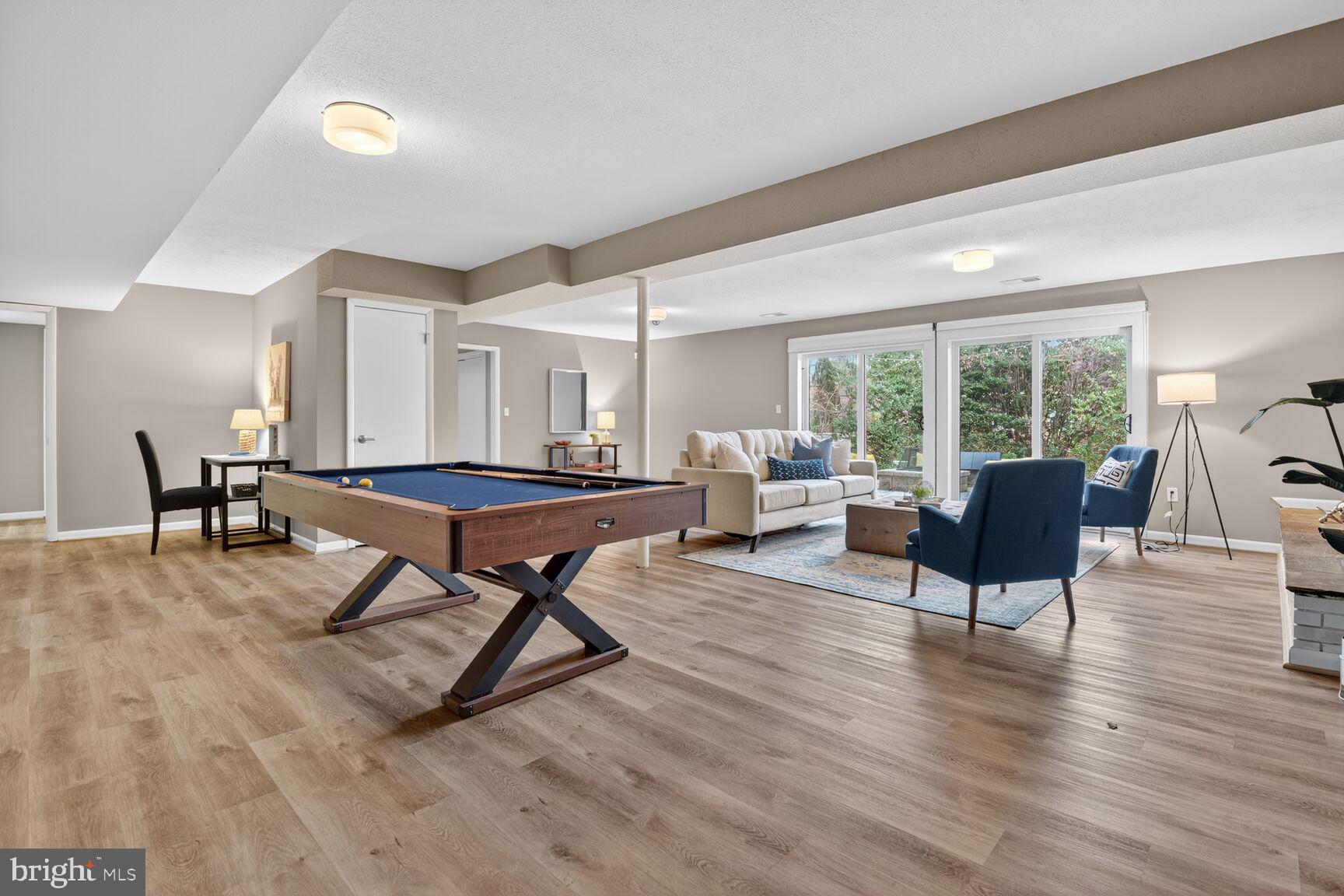 KENWOOD PARK - Residential