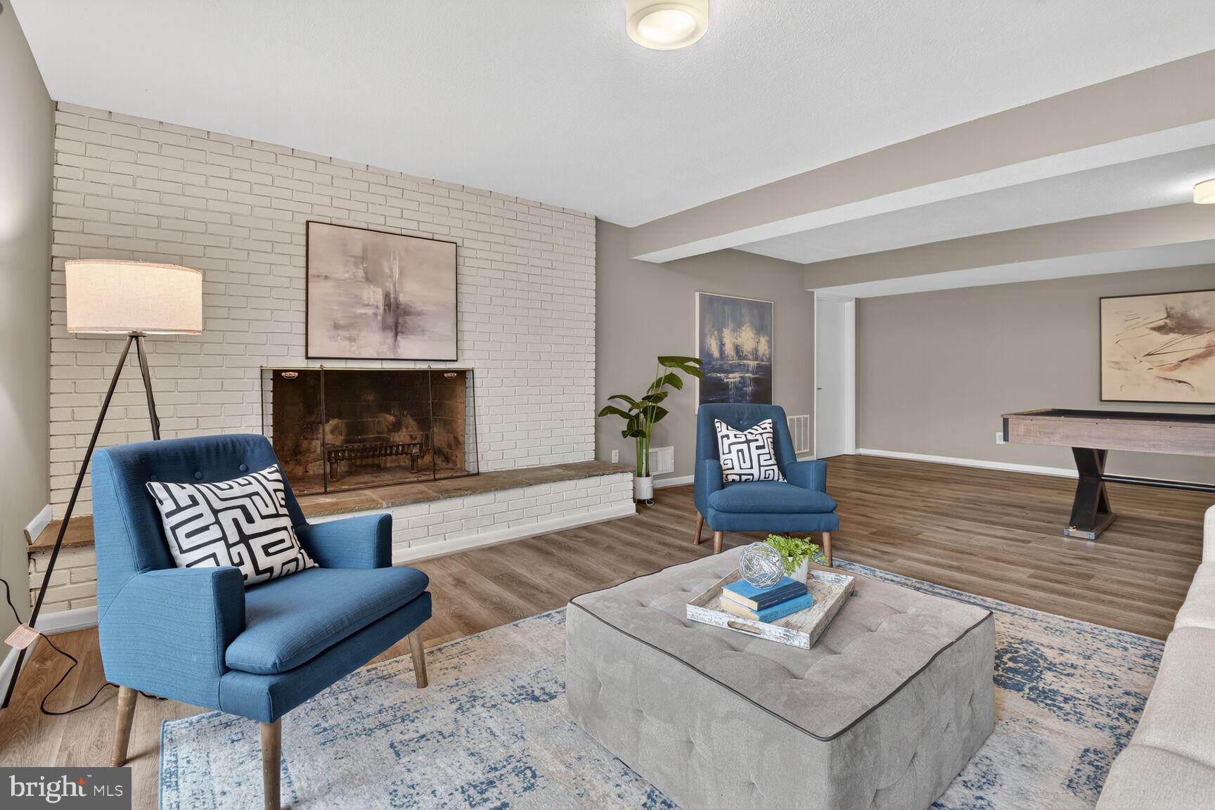 KENWOOD PARK - Residential