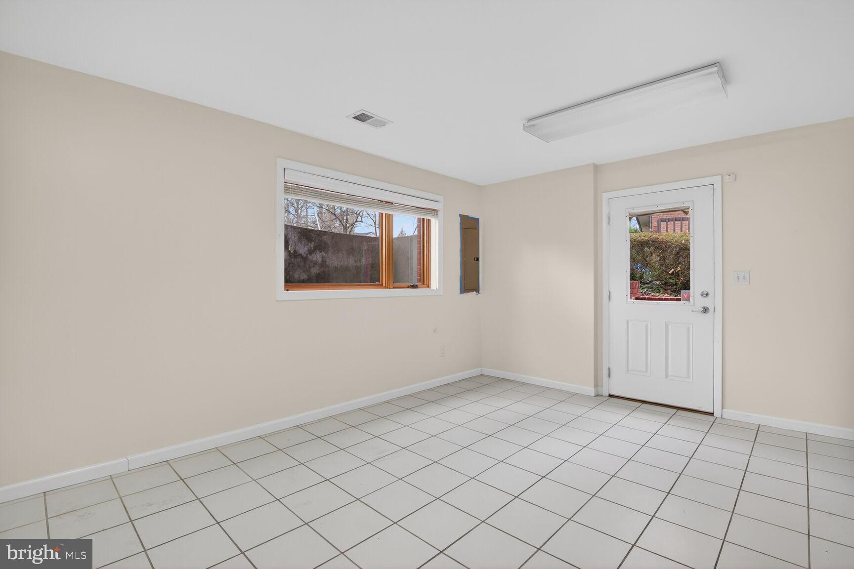 KENWOOD PARK - Residential