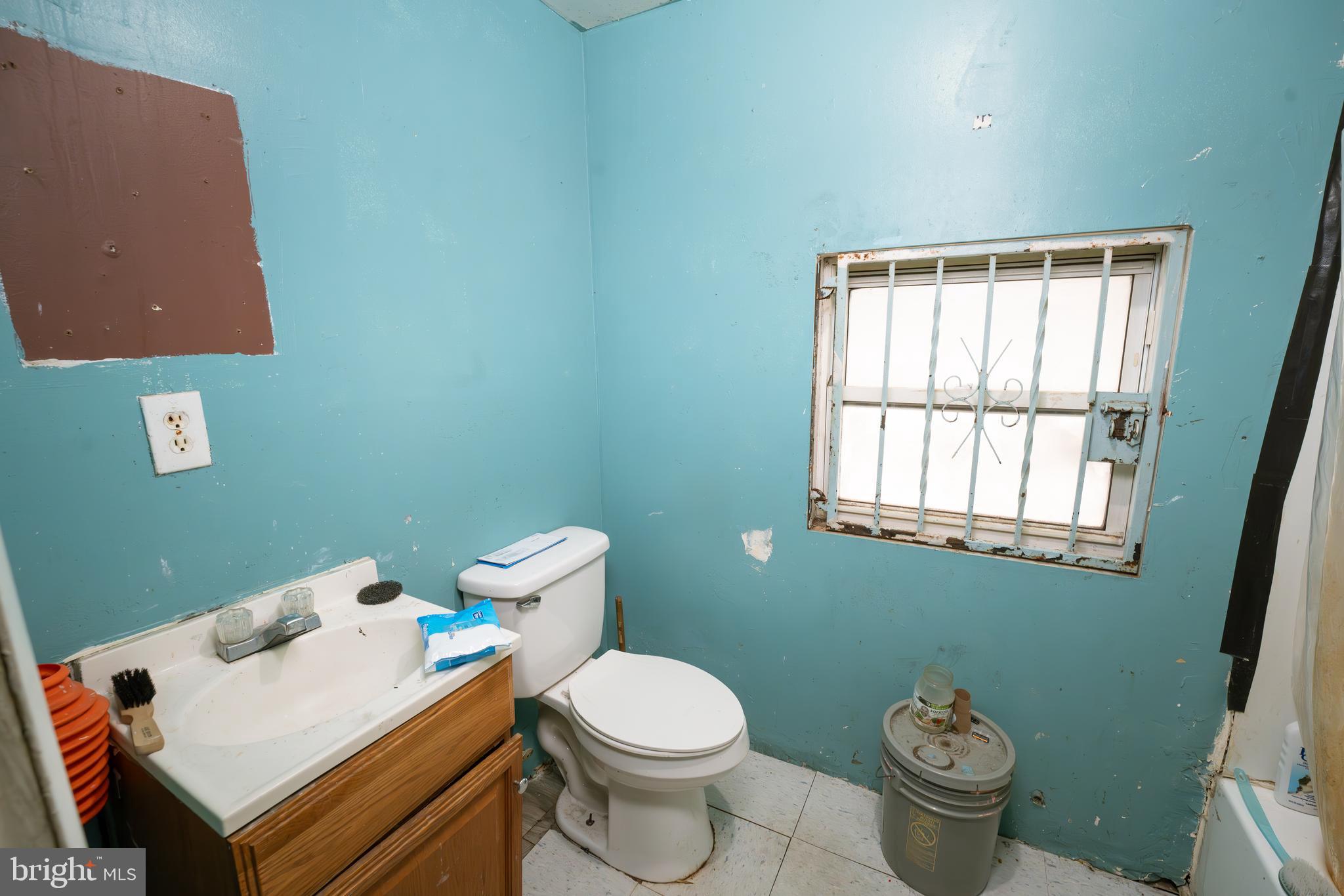 TEMPLE UNIVERSITY - Residential