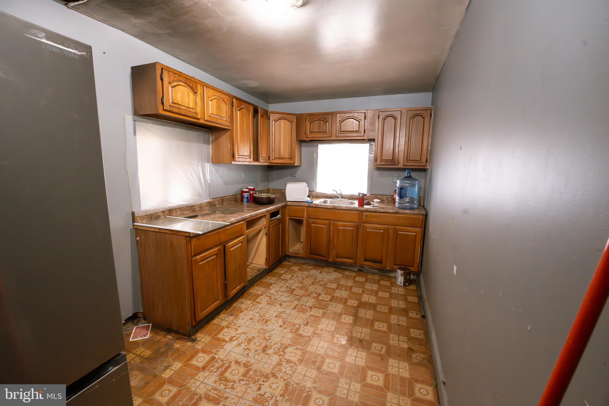 TEMPLE UNIVERSITY - Residential