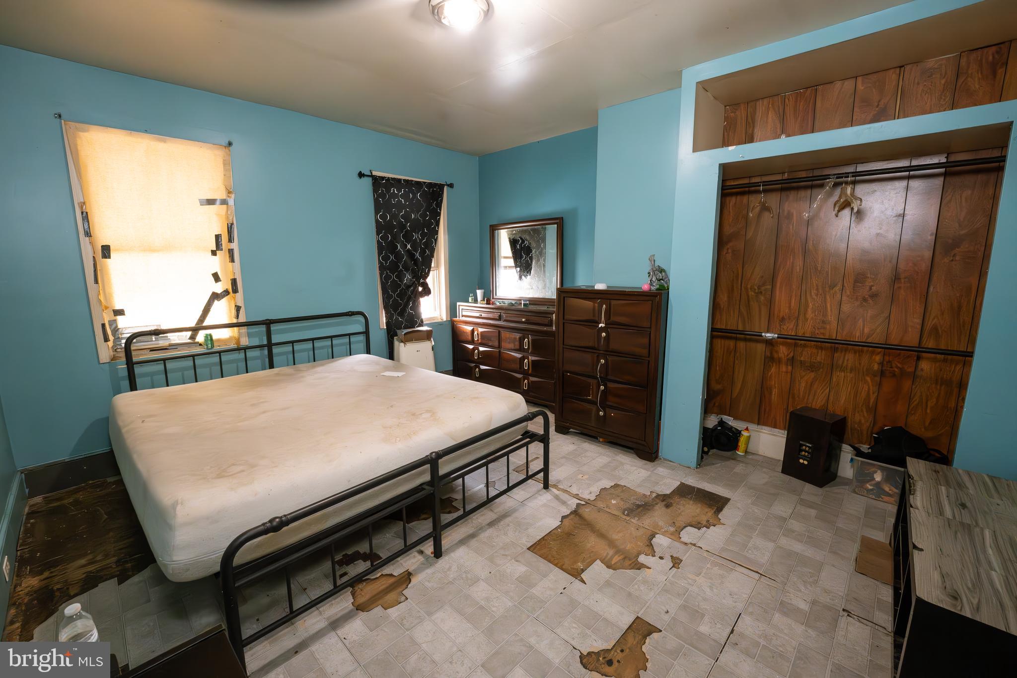 TEMPLE UNIVERSITY - Residential