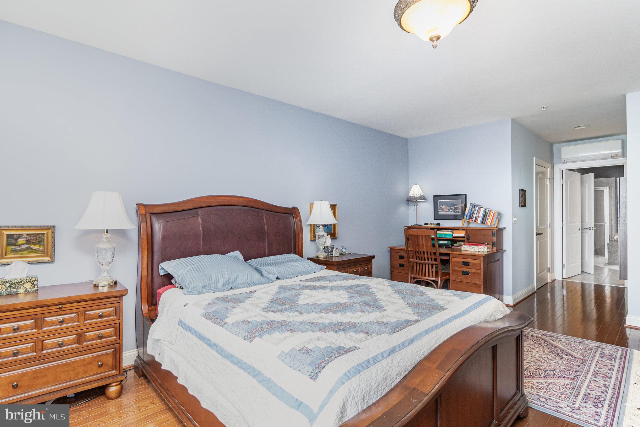 HERON HARBOR - Residential