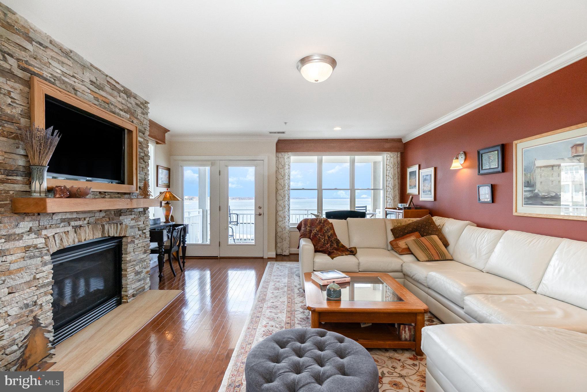 HERON HARBOR - Residential