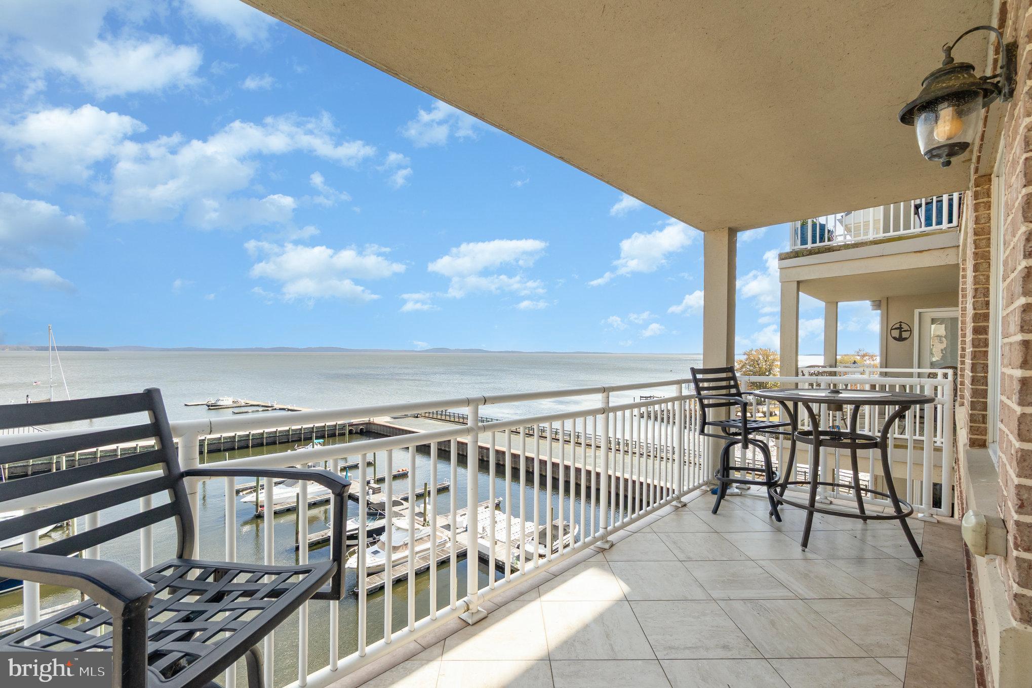 HERON HARBOR - Residential