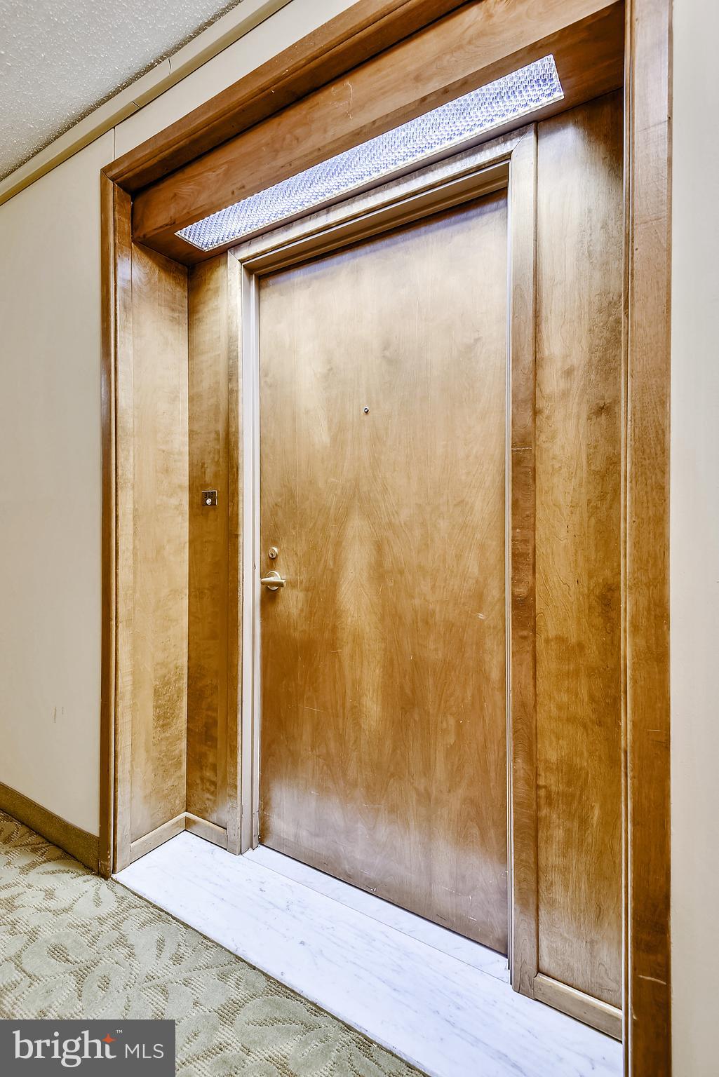 SKYLINE SQUARE CONDO - Residential